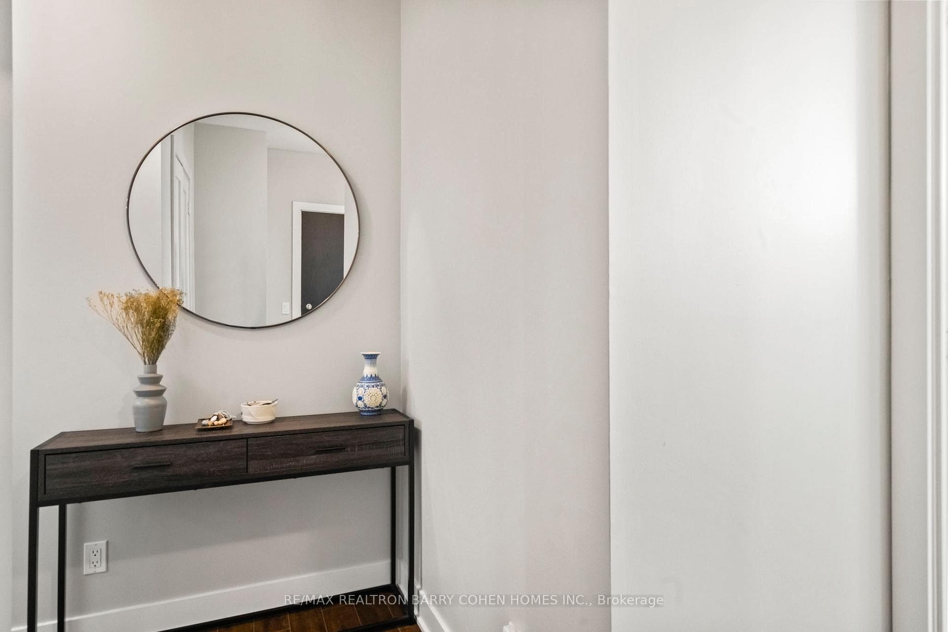 120 Homewood Avenue Unit 2507 photo 5