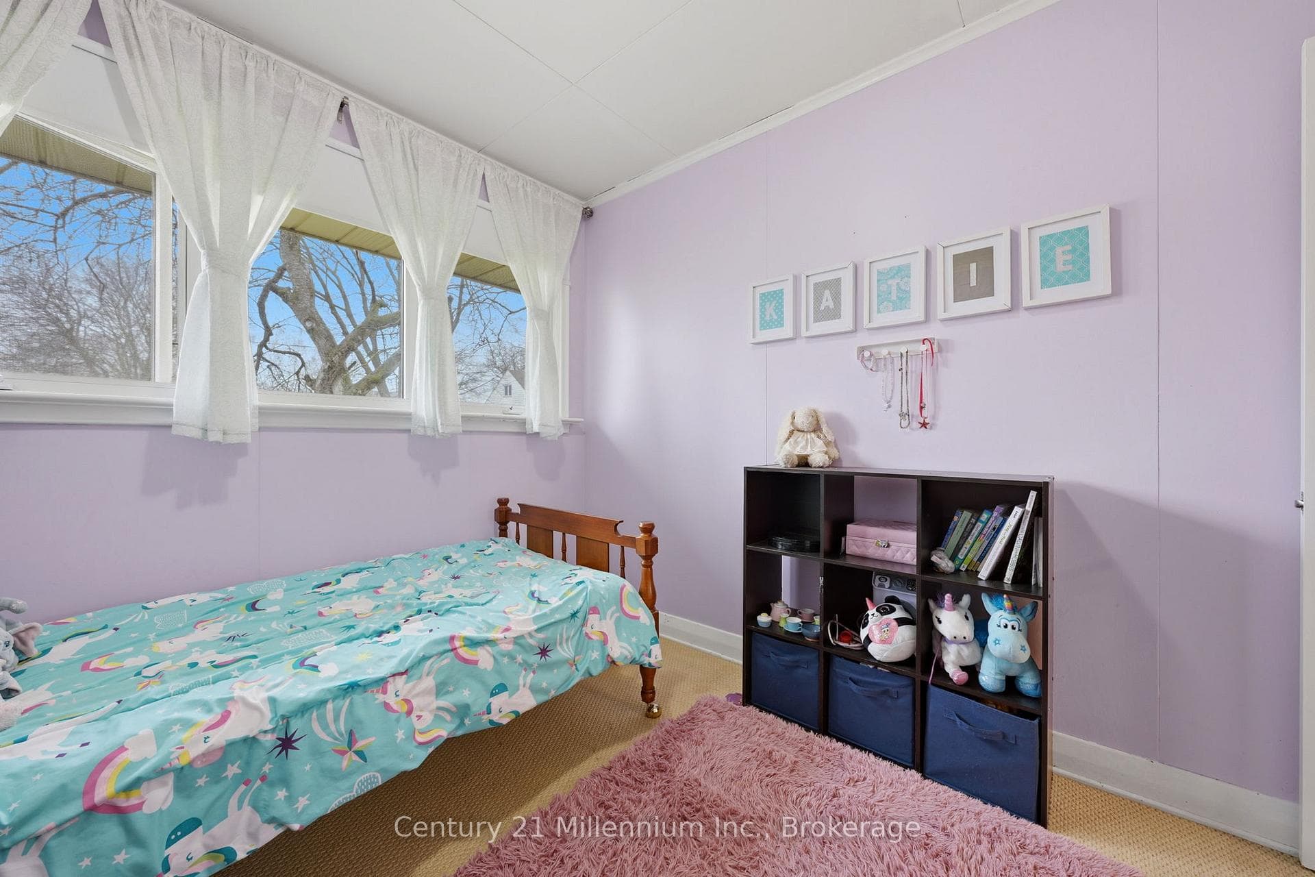 6 EARLSCOURT Crescent photo 31