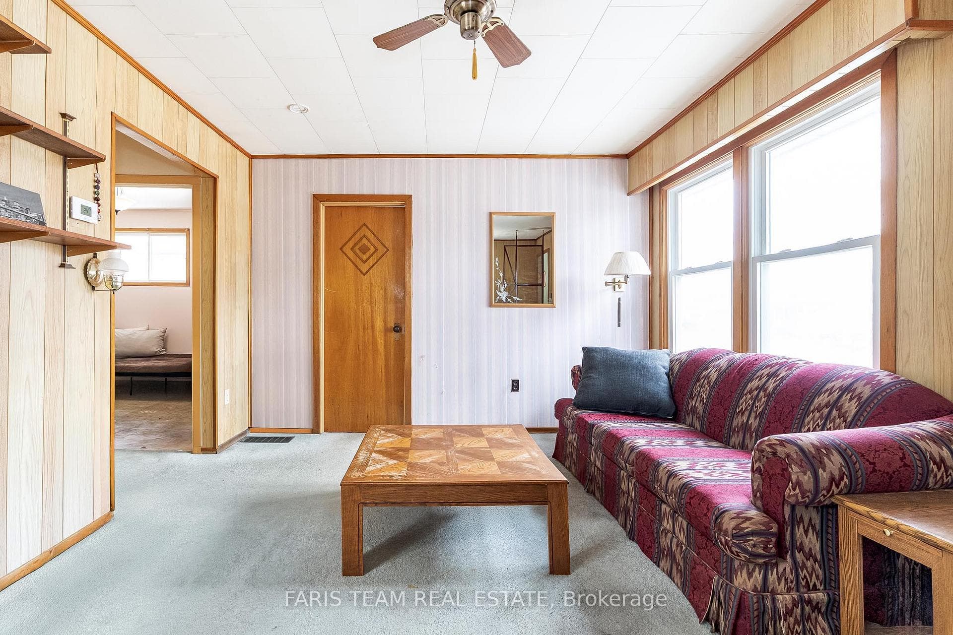 381 Hannah Street photo 7