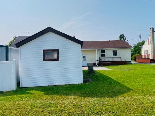 14 7th Avenue photo 7