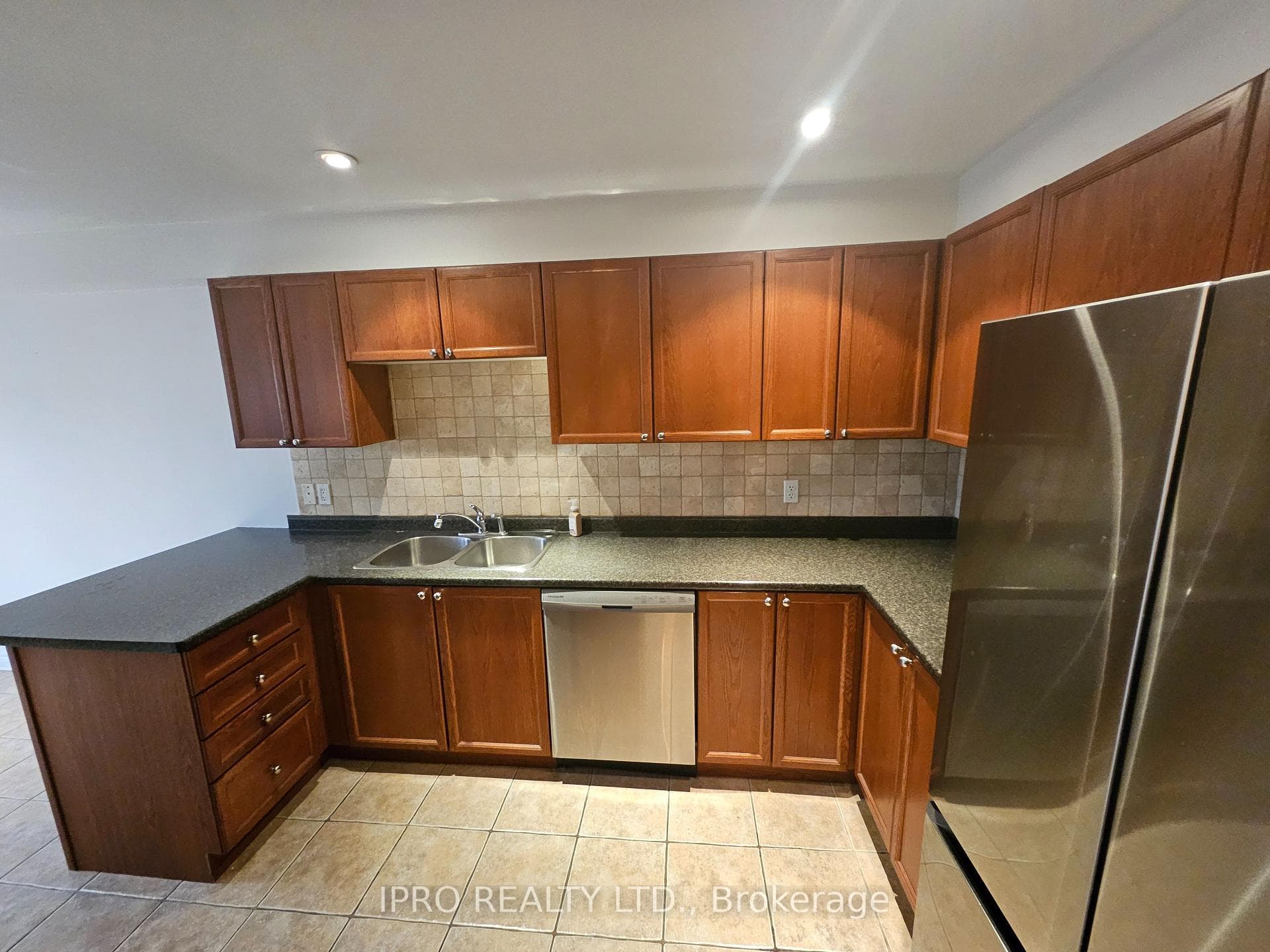 34 Haynes Court photo 11