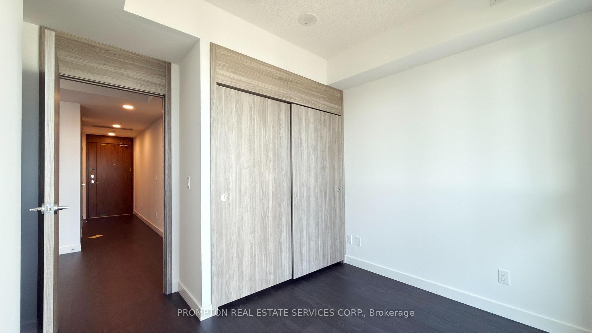 68 esther shiner Boulevard Unit 1901 photo 7