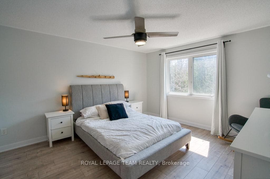129 Maestro Avenue photo 17