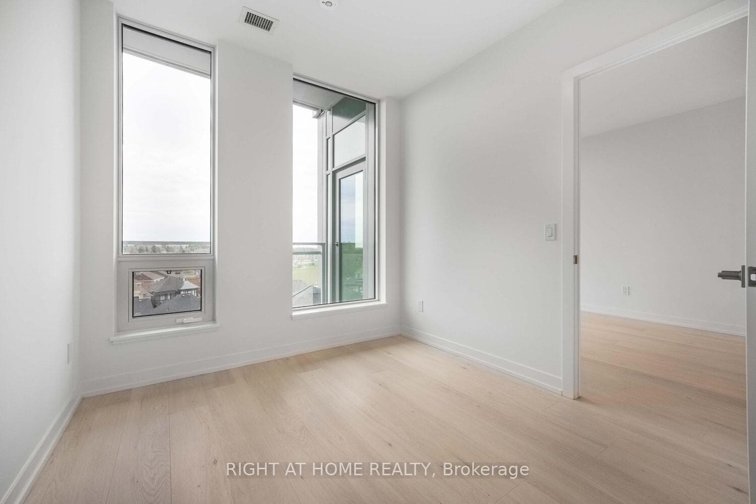 2501 Saw Whet Boulevard Unit 606 photo 18