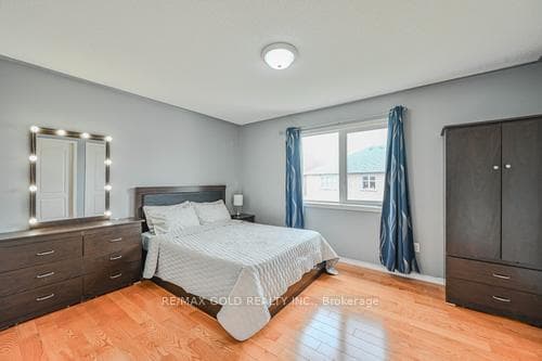 116 Heartleaf Crescent photo 18