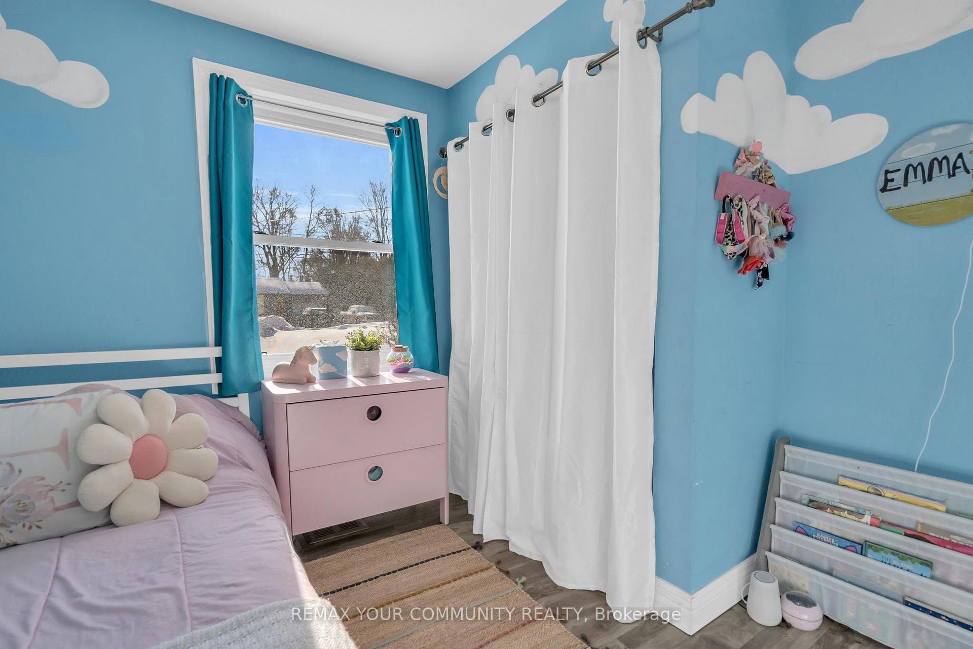 162 Bessborough Drive photo 14