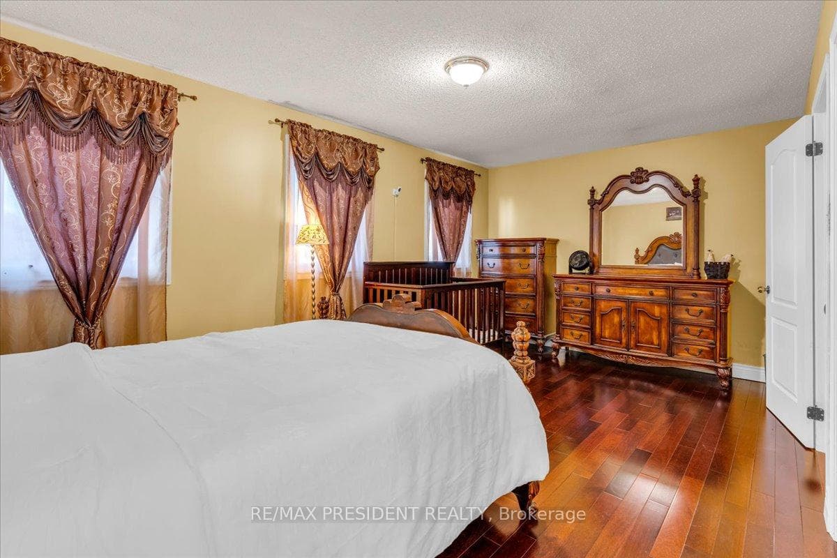 50 Granby Court photo 28