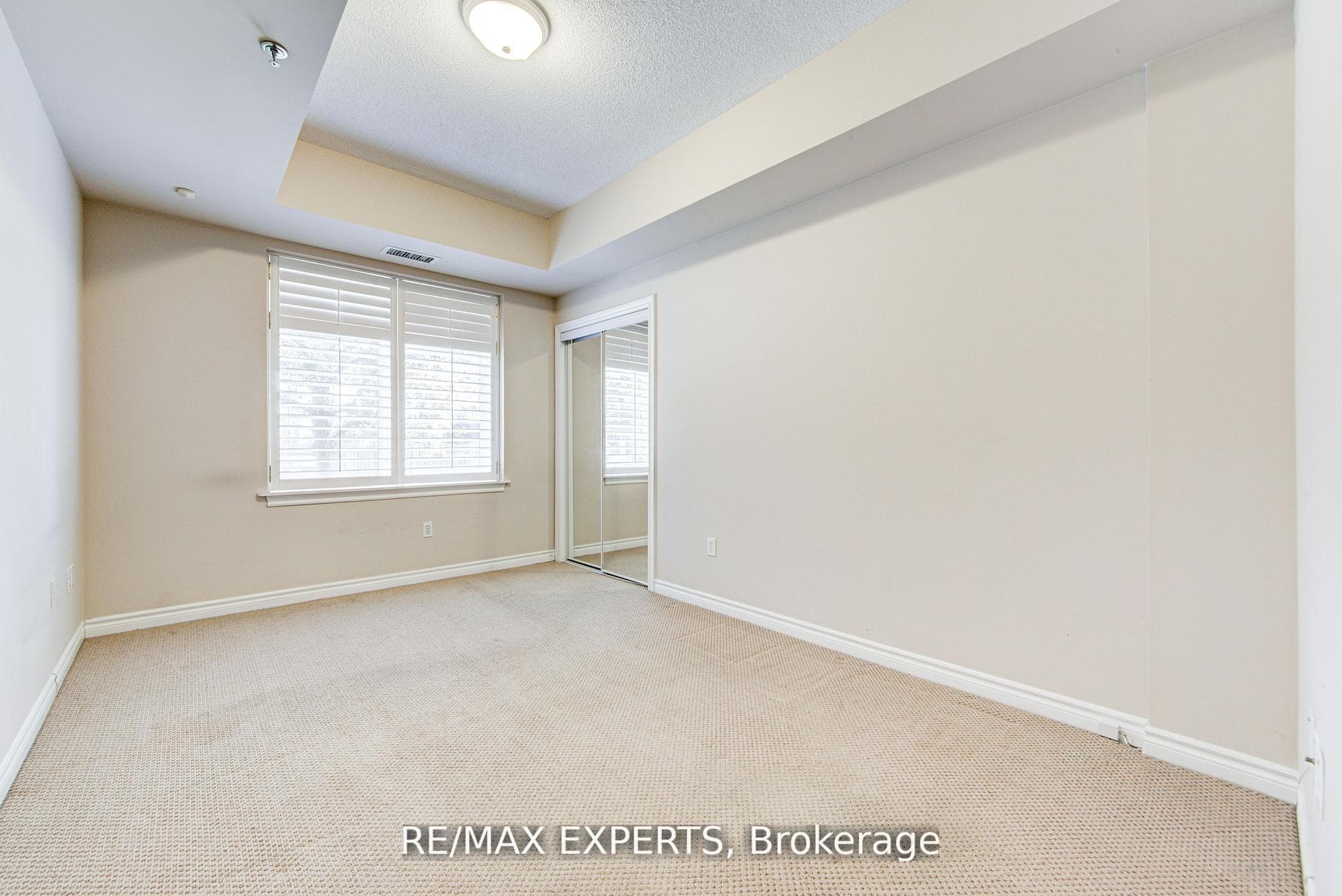 391 Plains Road Unit 102 photo 25
