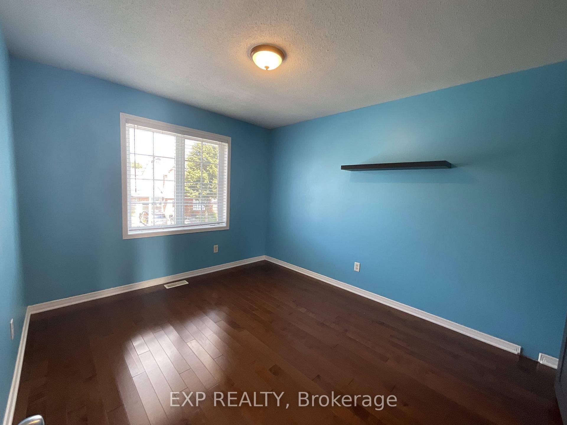 32 Fairpark Drive photo 18