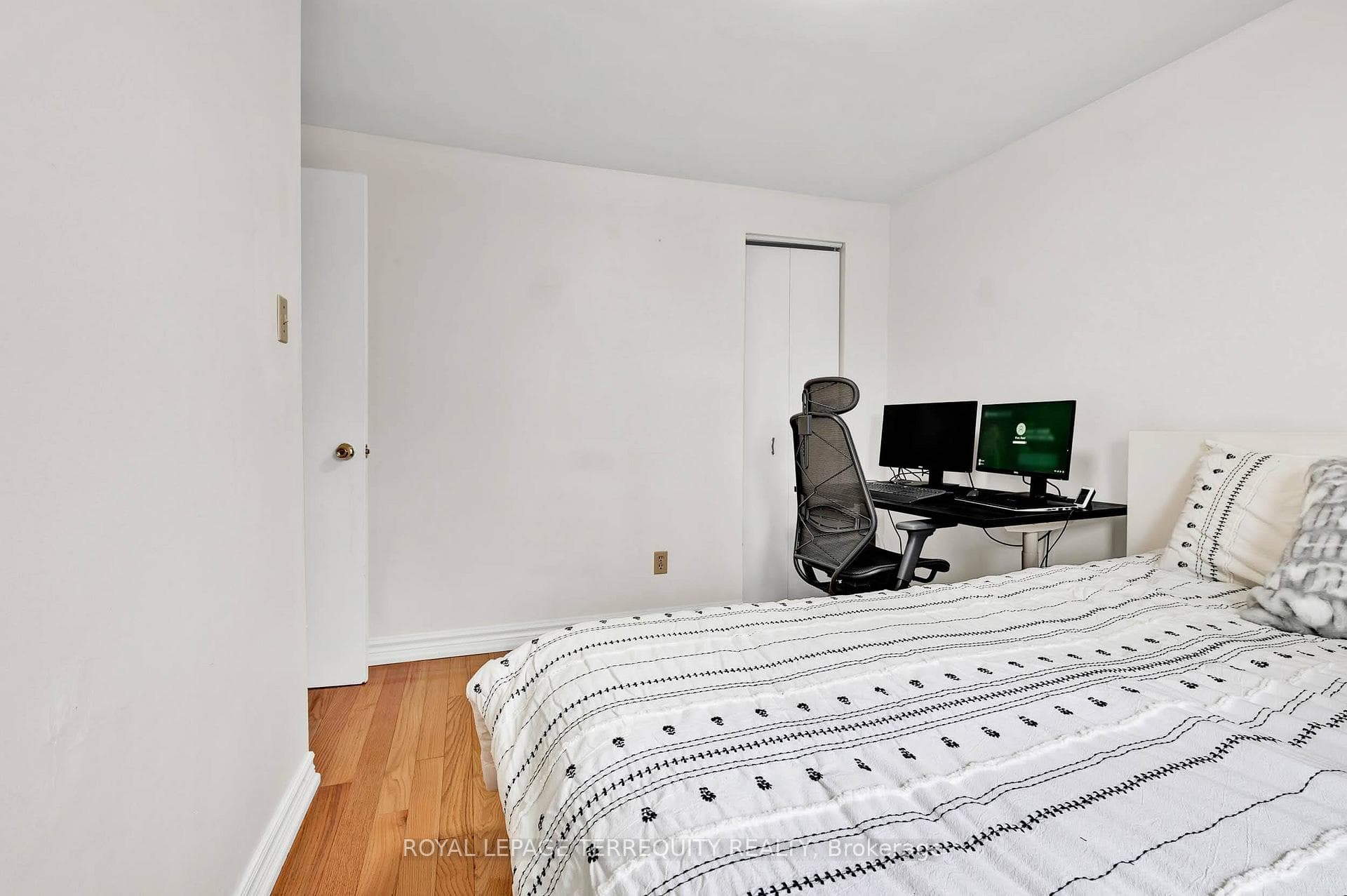 173 Horseley Hill Drive photo 17