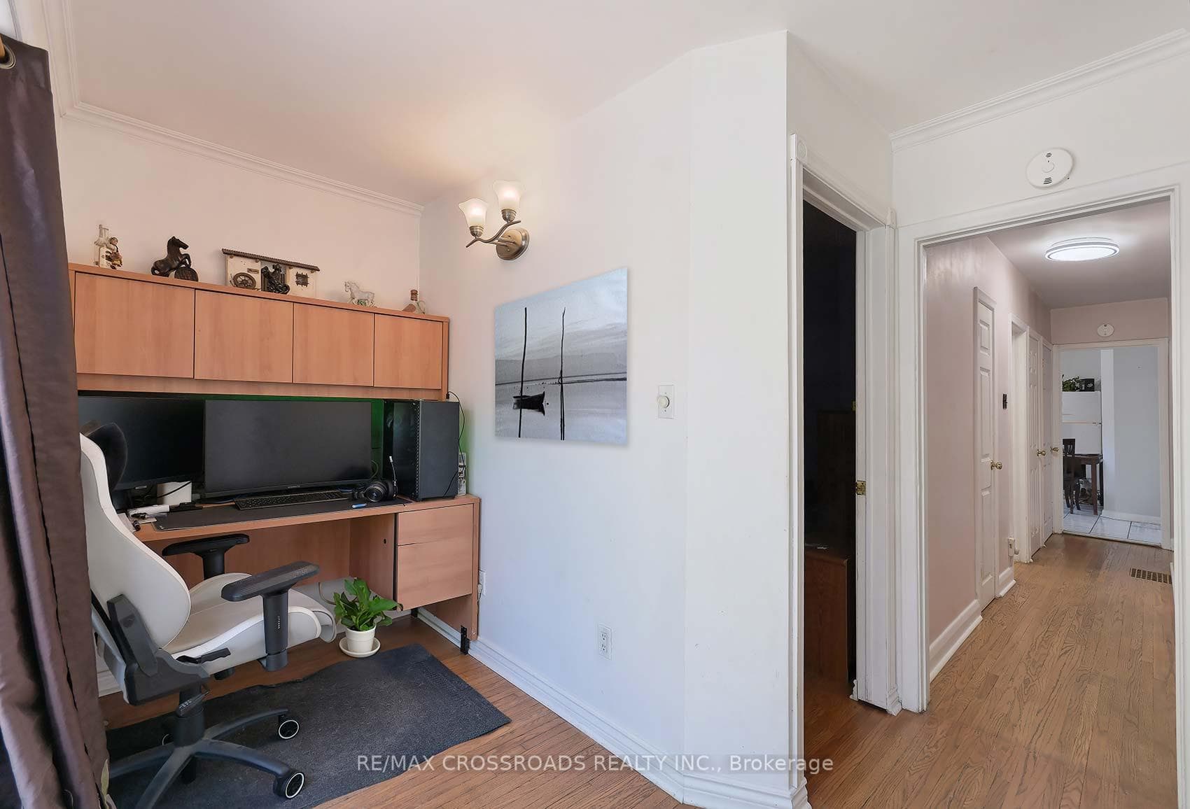 241 Ellington Drive photo 13