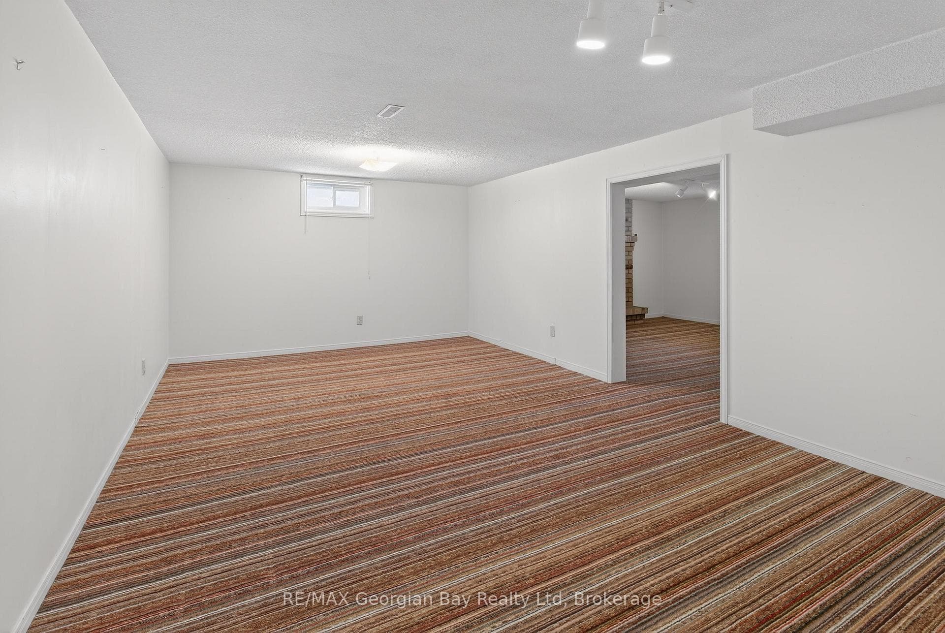 1032 Dominion Avenue photo 23