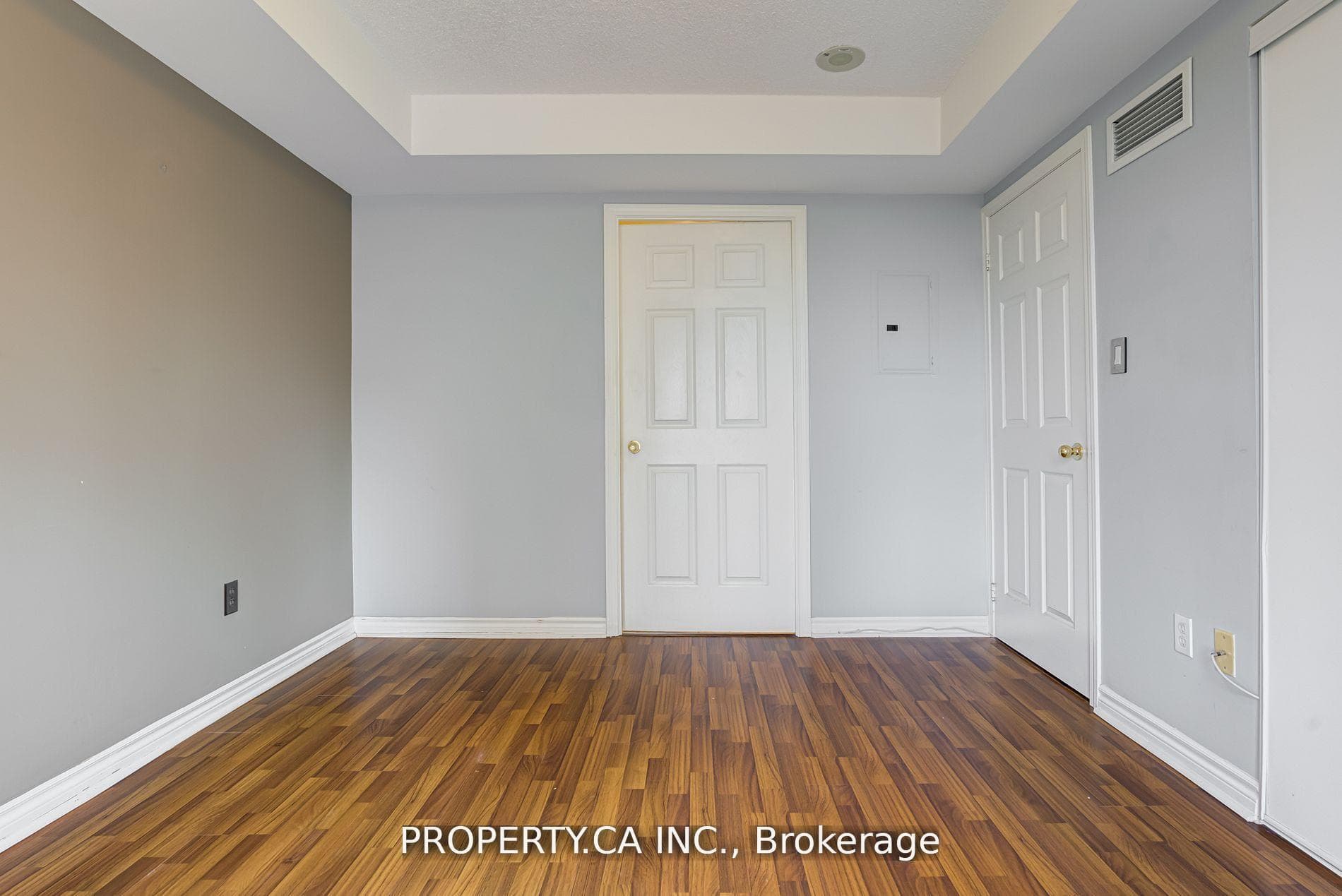 7 Lorraine Drive Unit 1503 photo 14