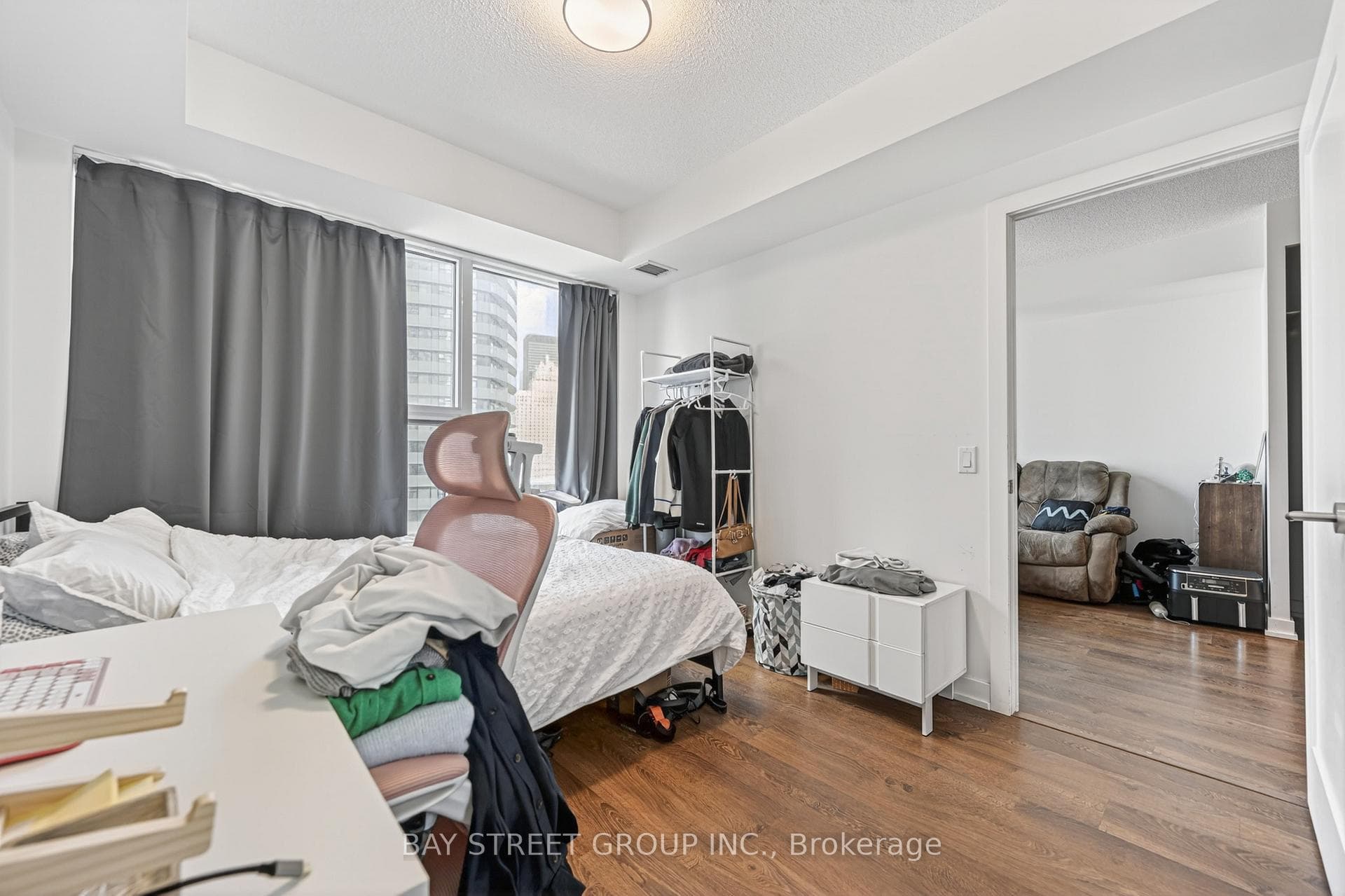 10 York Street Unit 1002 photo 15