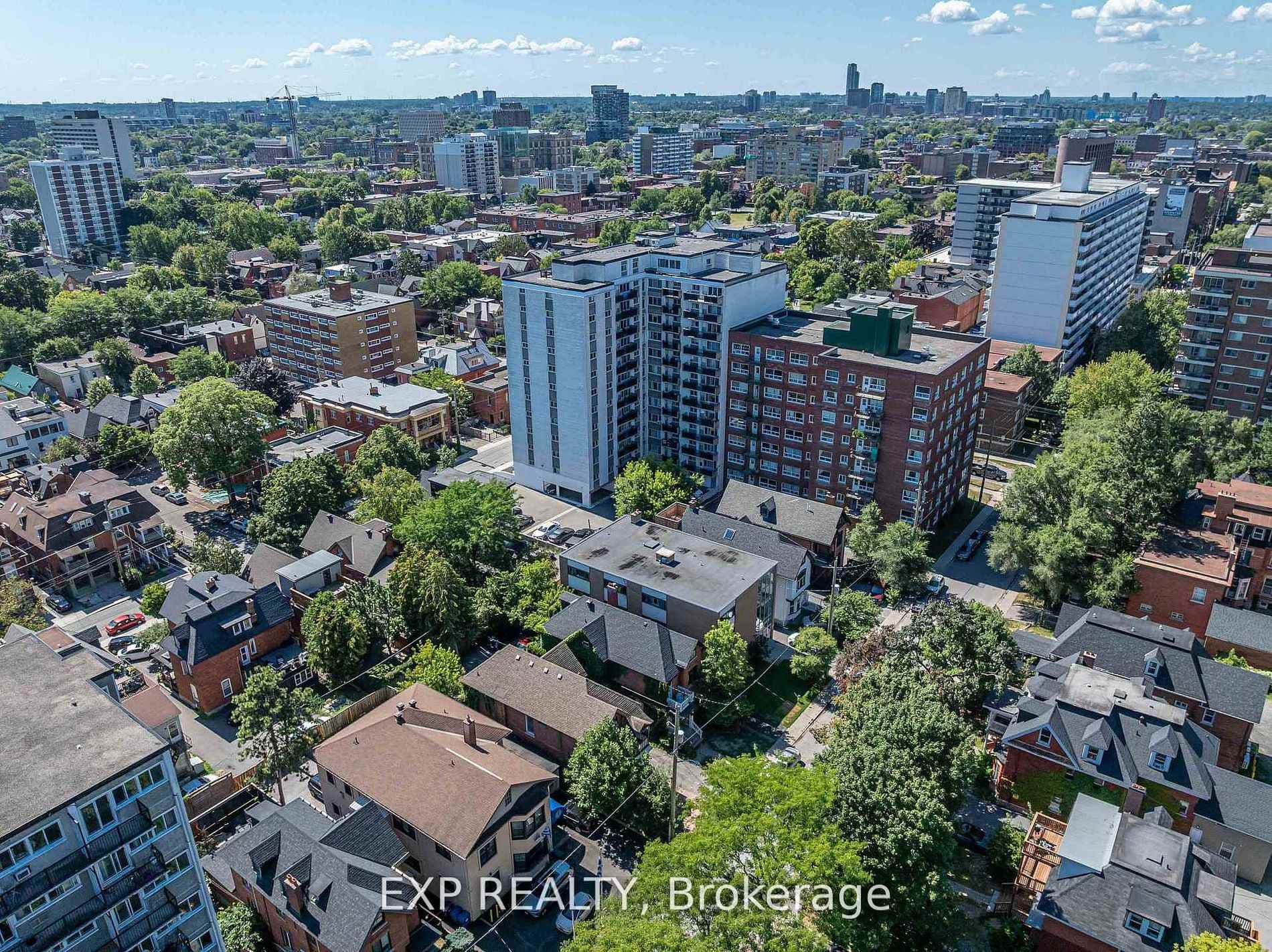 88 Maclaren Street photo 39