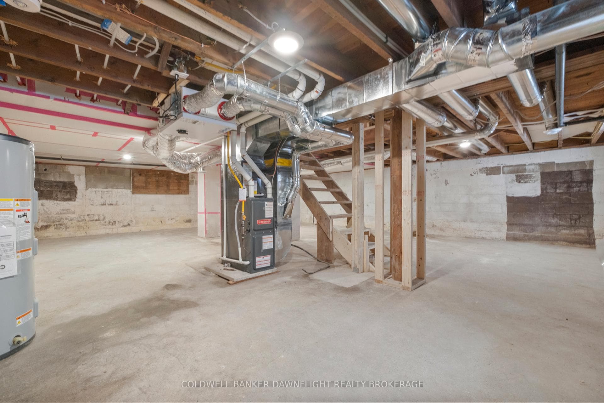 145 Victoria Street Unit B (West Unit) photo 23