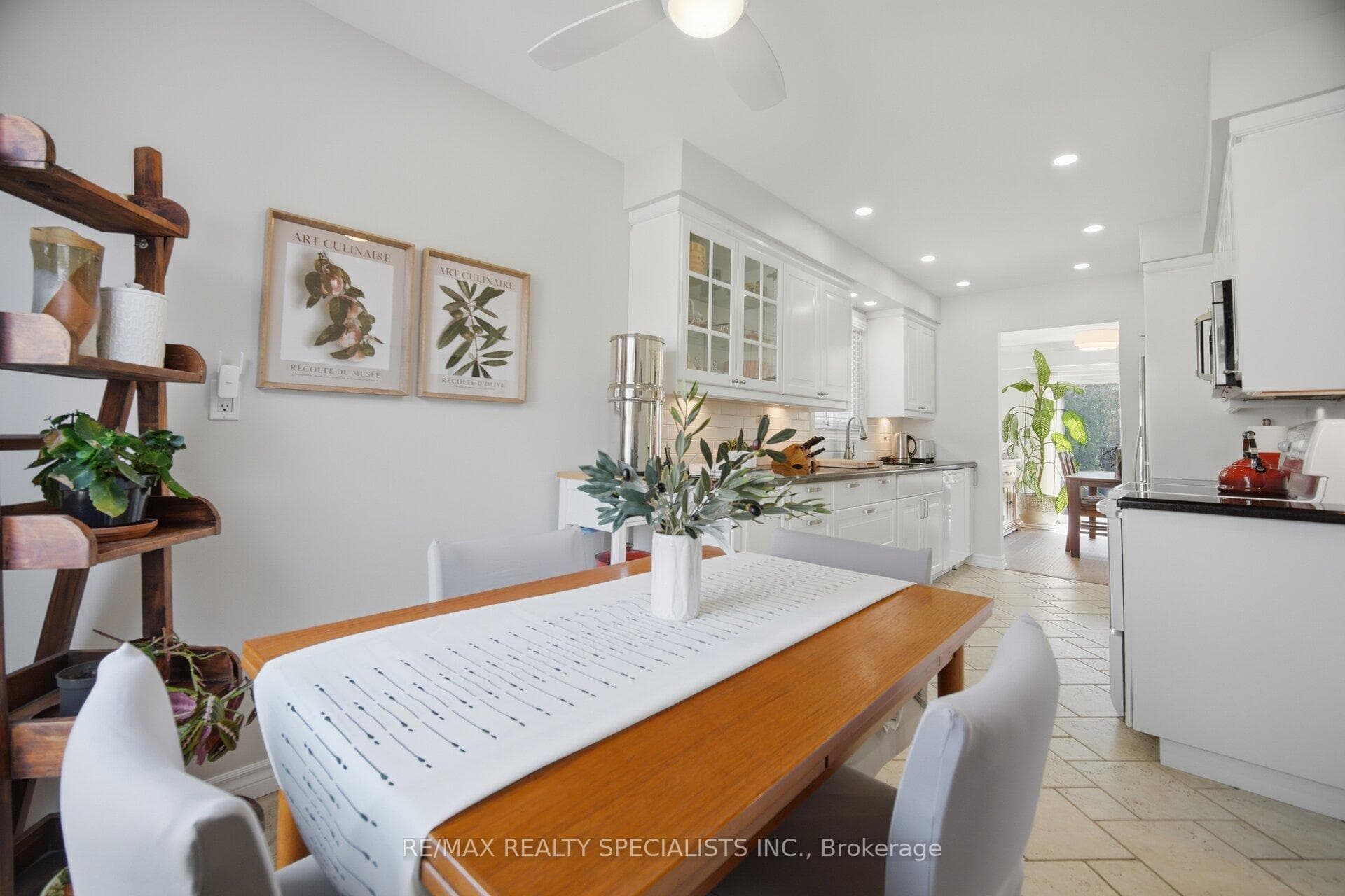 7230 Bendigo Circle photo 5