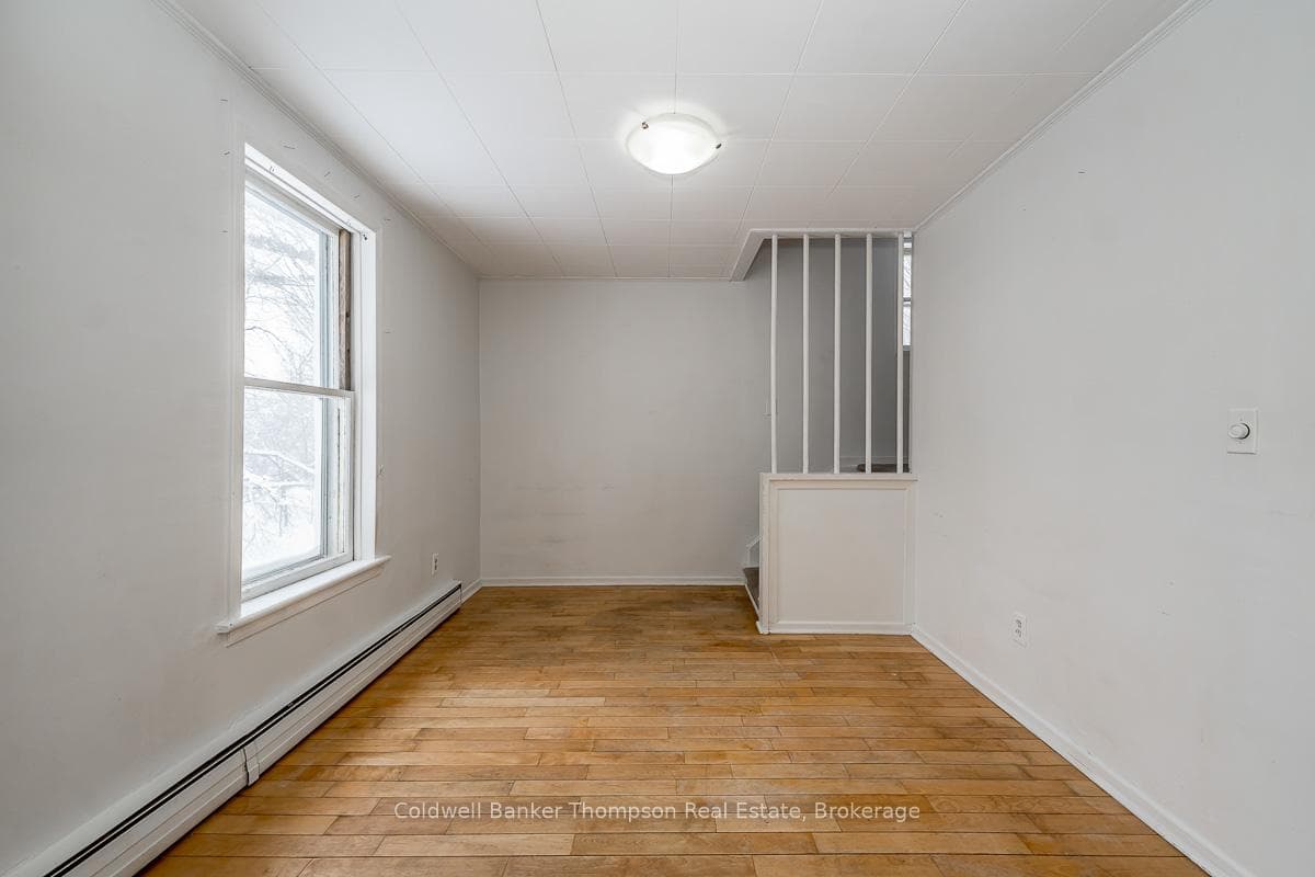 145 Front Street photo 8