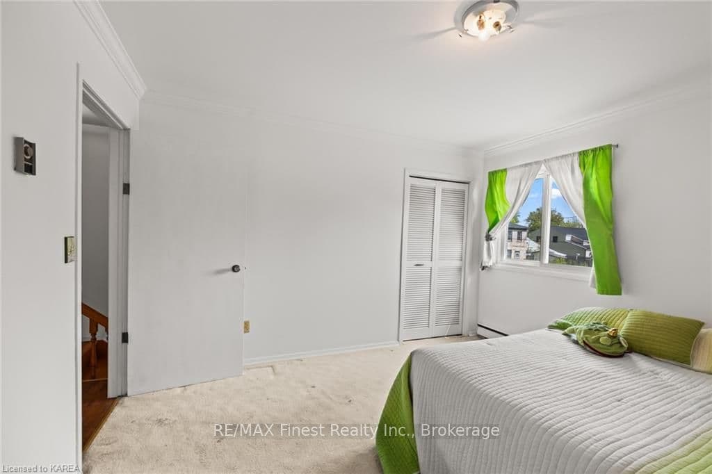 155 DAVY Street photo 28