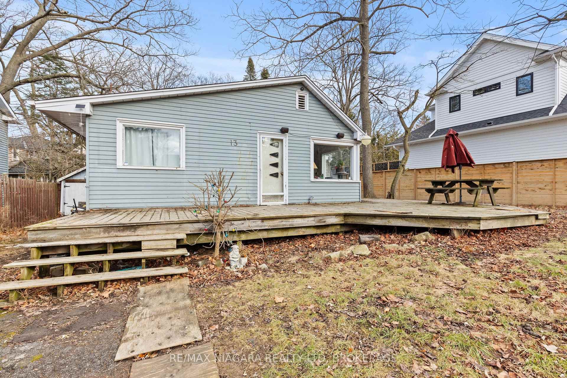 13 Wilberforce Avenue photo 2