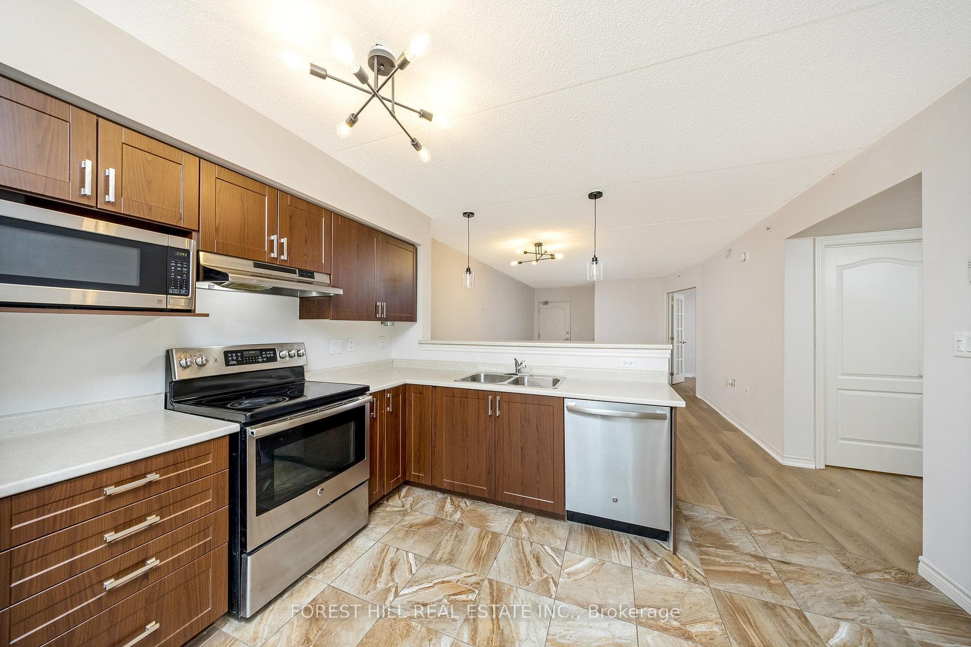1440 Main Street Unit 109 photo 14