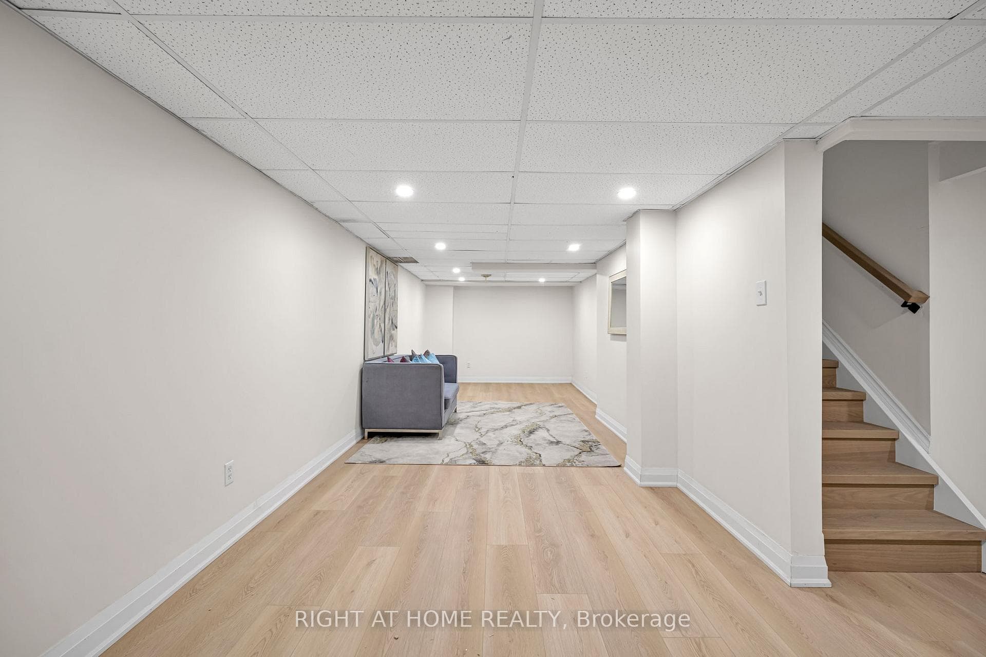 67 Reese Avenue photo 35