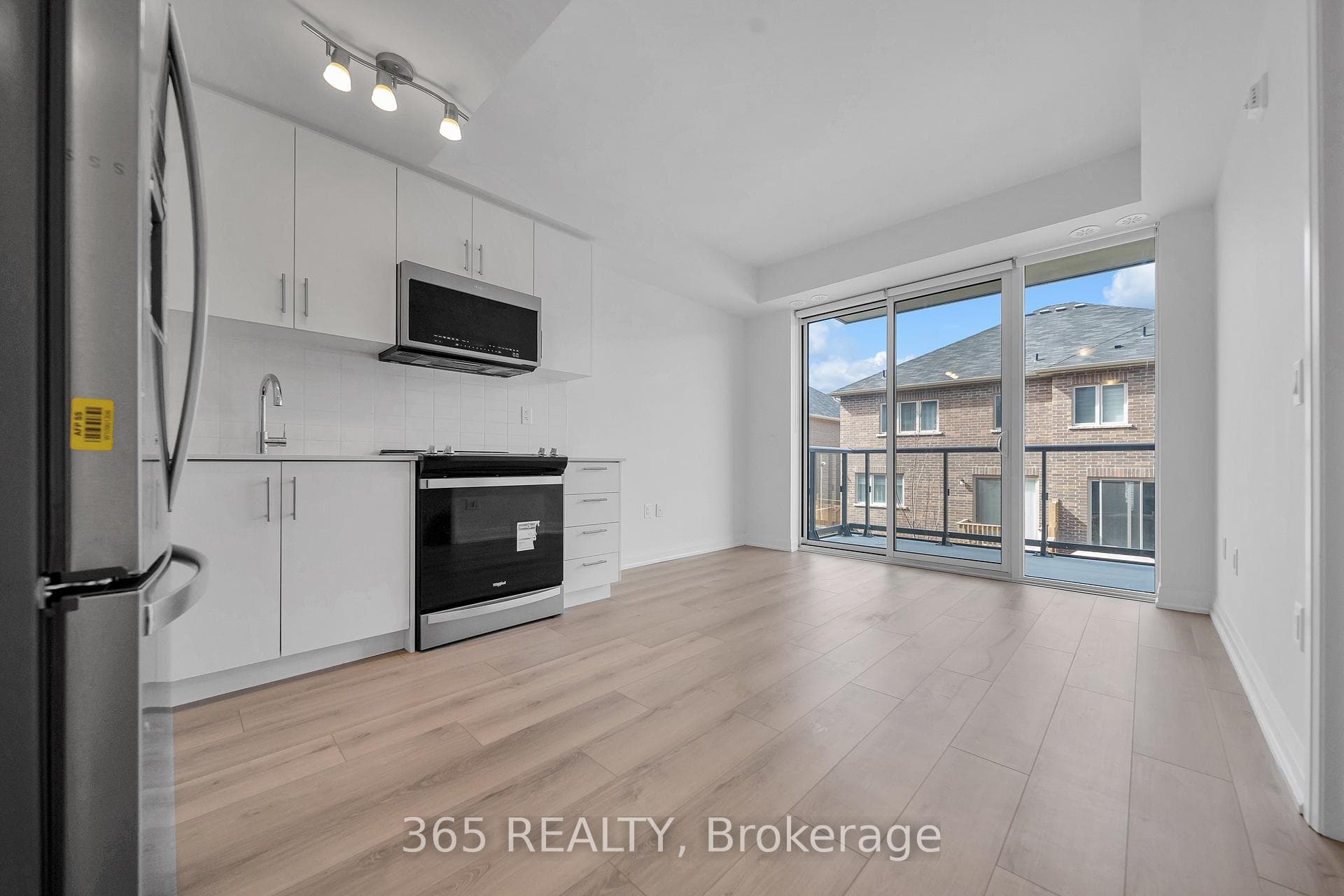 65 Attmar Drive Unit 261 photo 5