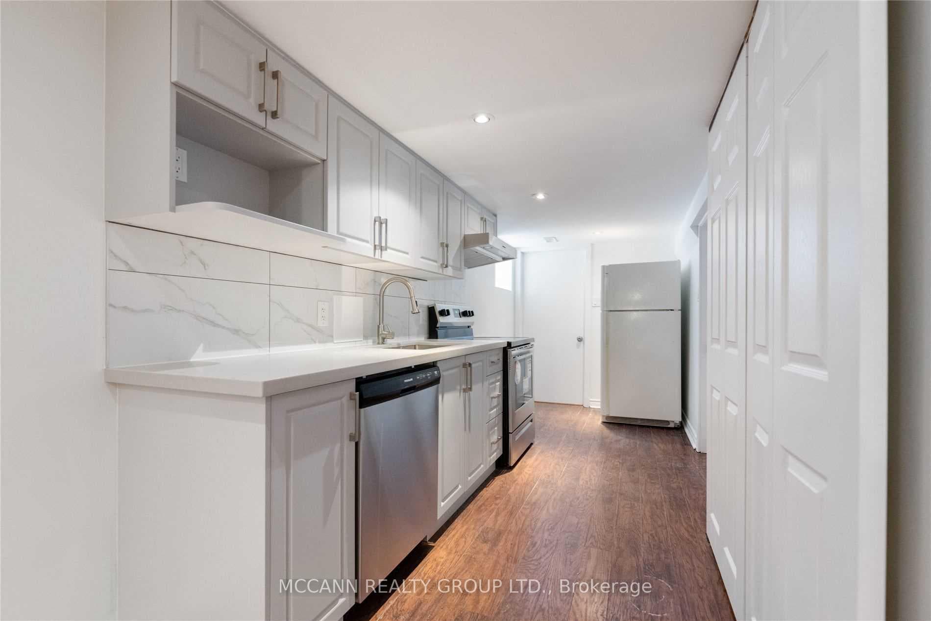 114 Belgravia Avenue Unit BASMENT photo 6