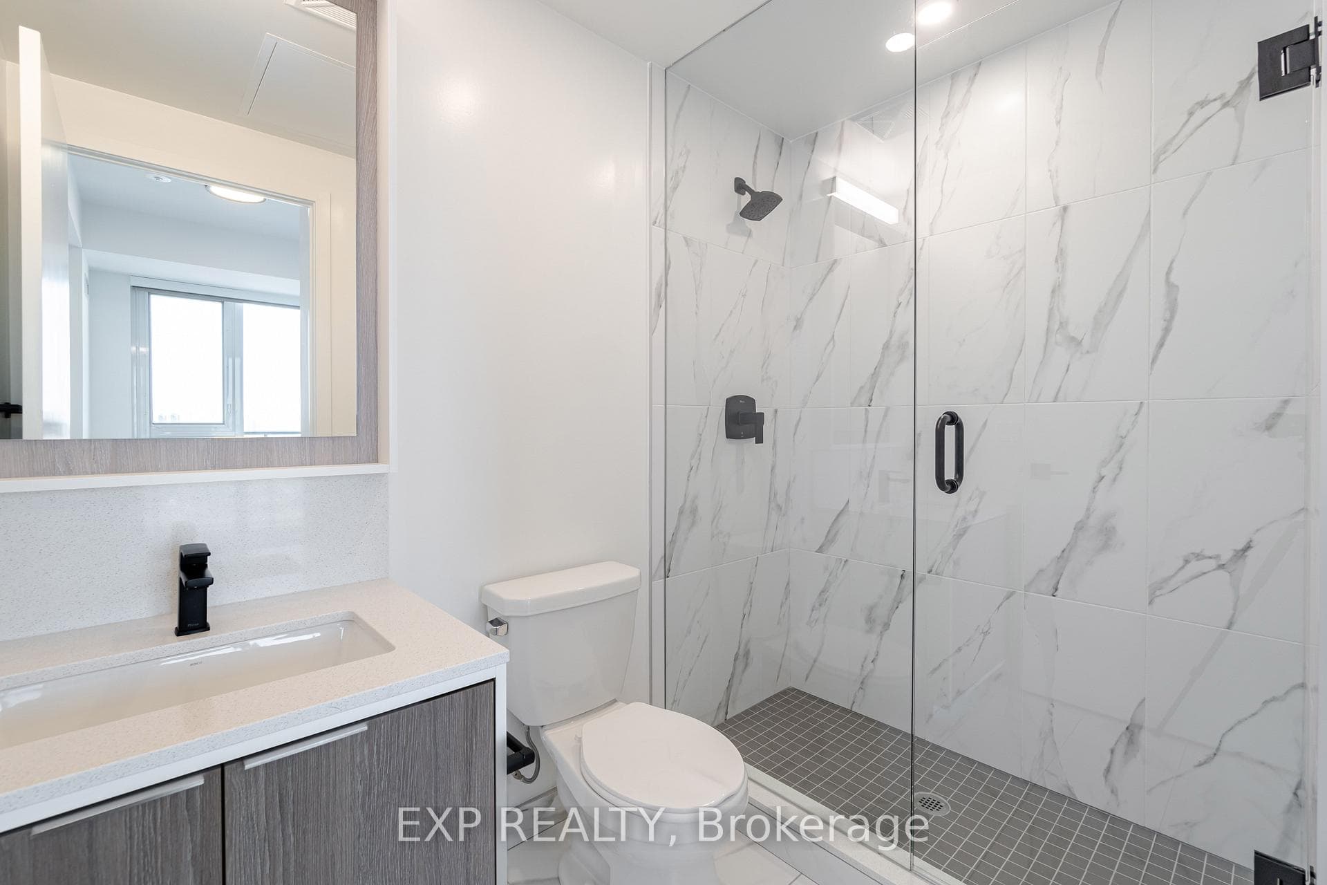 36 Zorra Street Unit 1805 photo 8