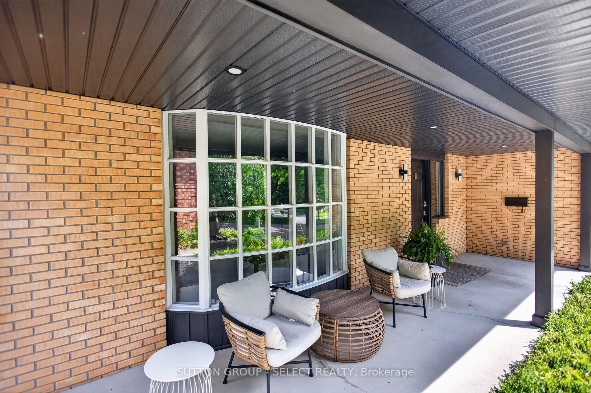 25 Havenridge Crescent photo 5