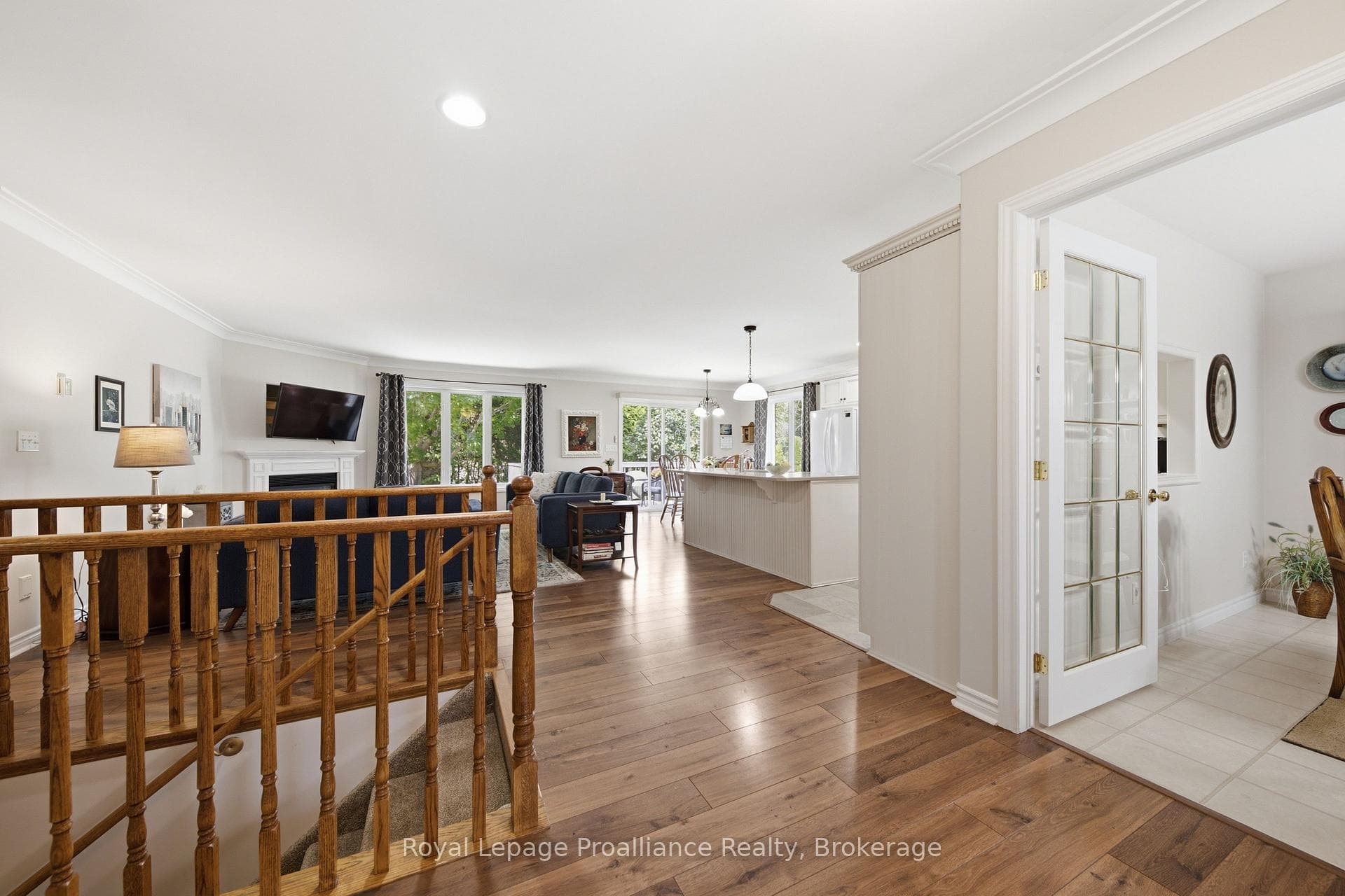 31 Huron Drive photo 9