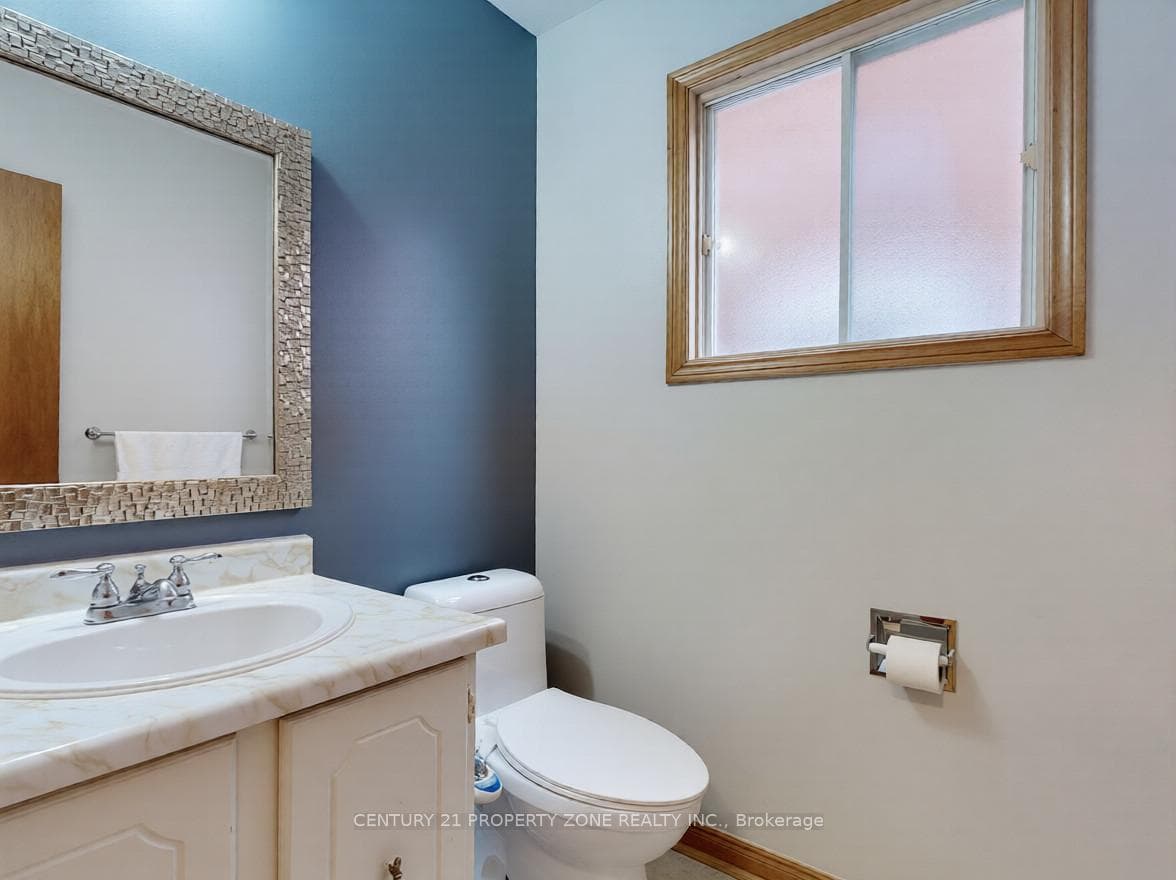 129 Chalfield Lane photo 12
