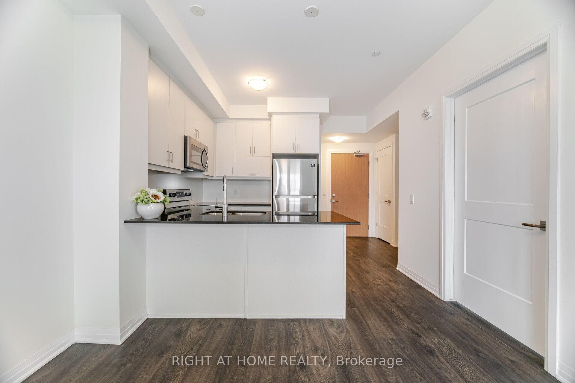 128 Grovewood Common Unit 119 photo 11