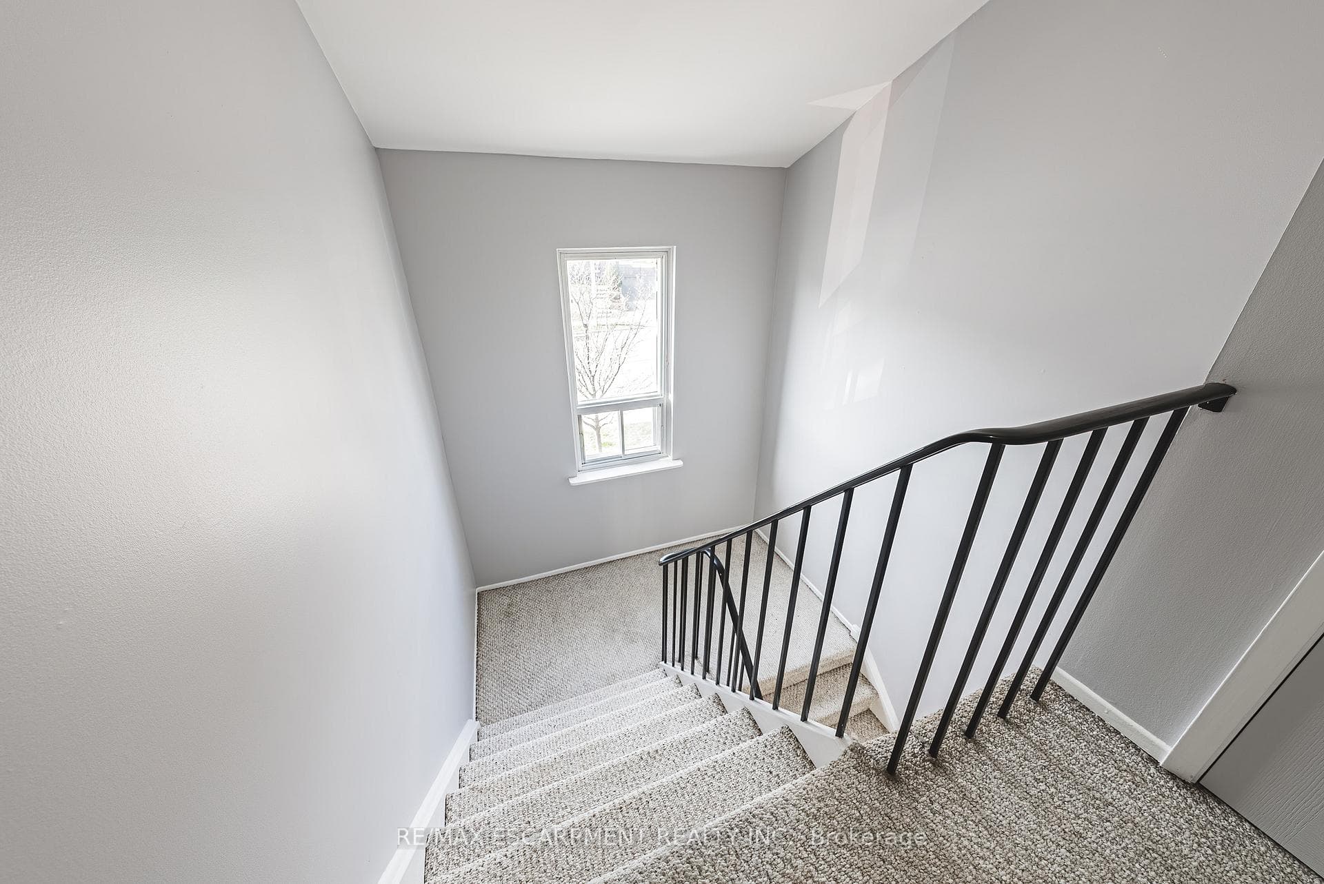 1055 Shawnmarr Road Unit 213 photo 12