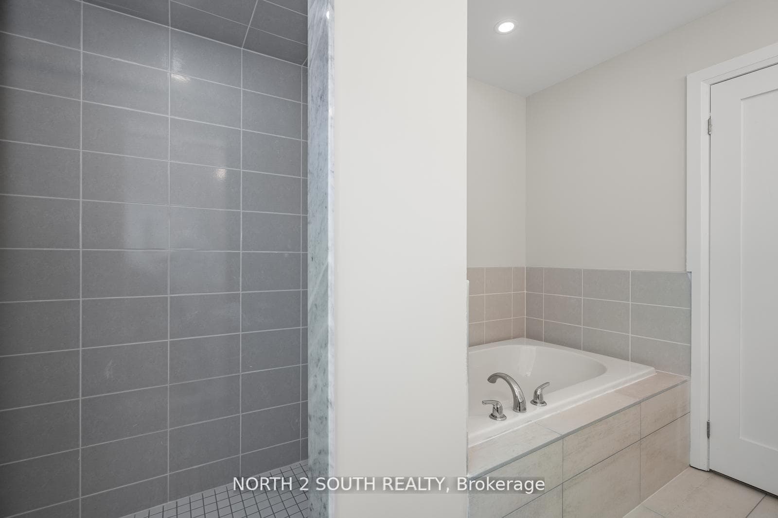 65 VIRRO Court photo 21