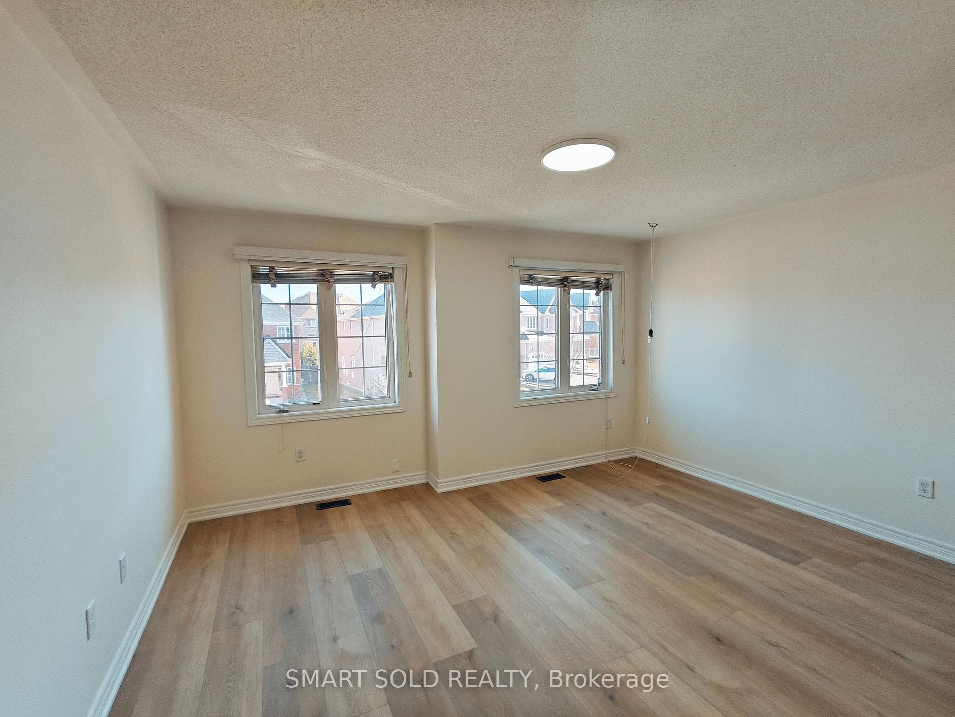 56 Santa Amato Crescent photo 22