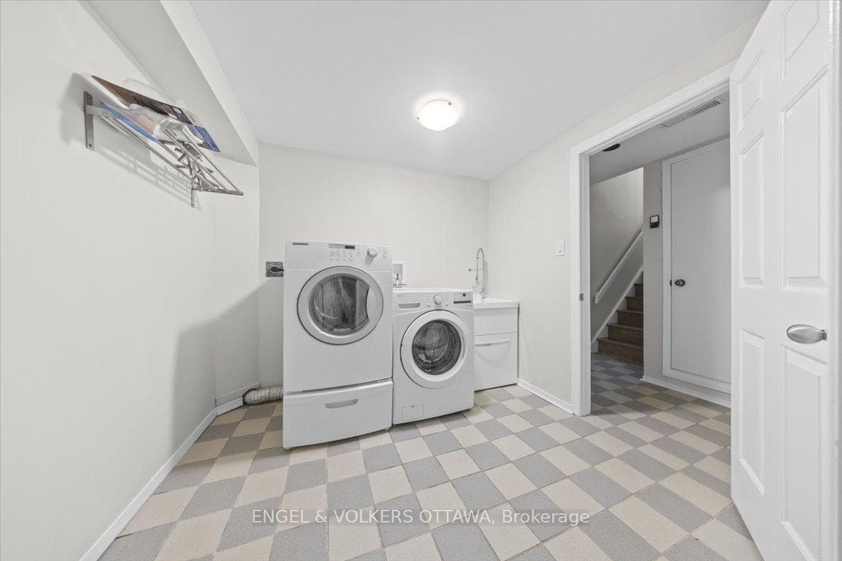 72 Greenfield Avenue Unit 4 photo 41
