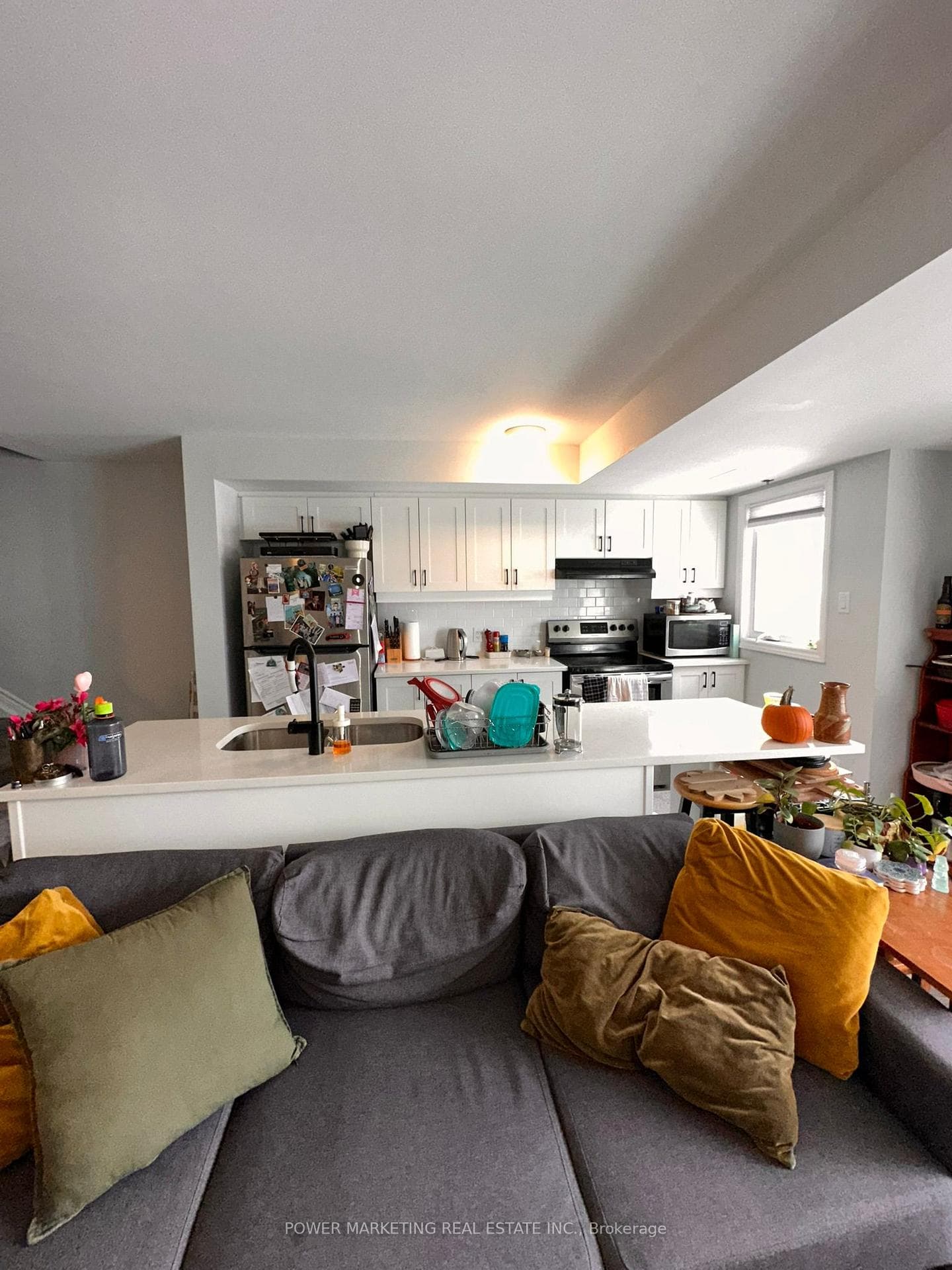 118 Michael Stoqua Street Unit 6 photo 4