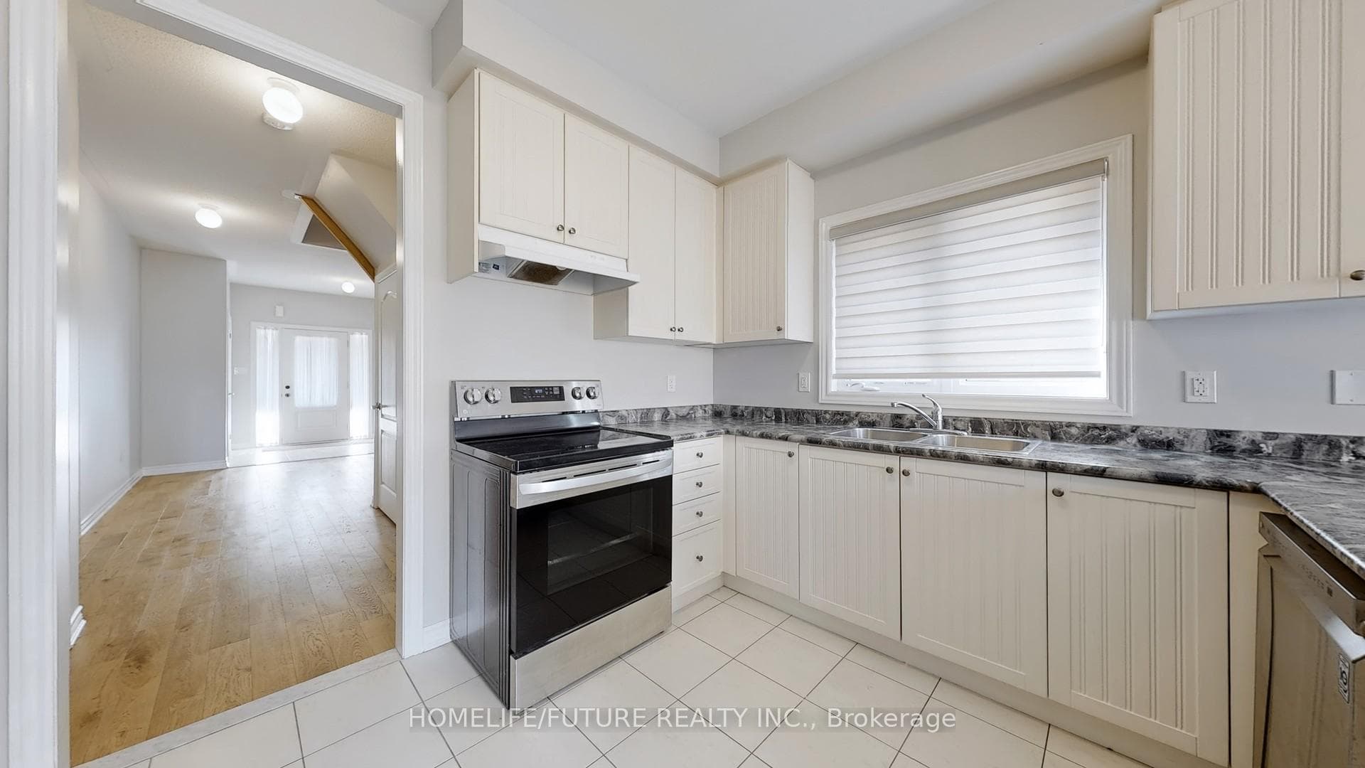8 Furniss Street photo 5