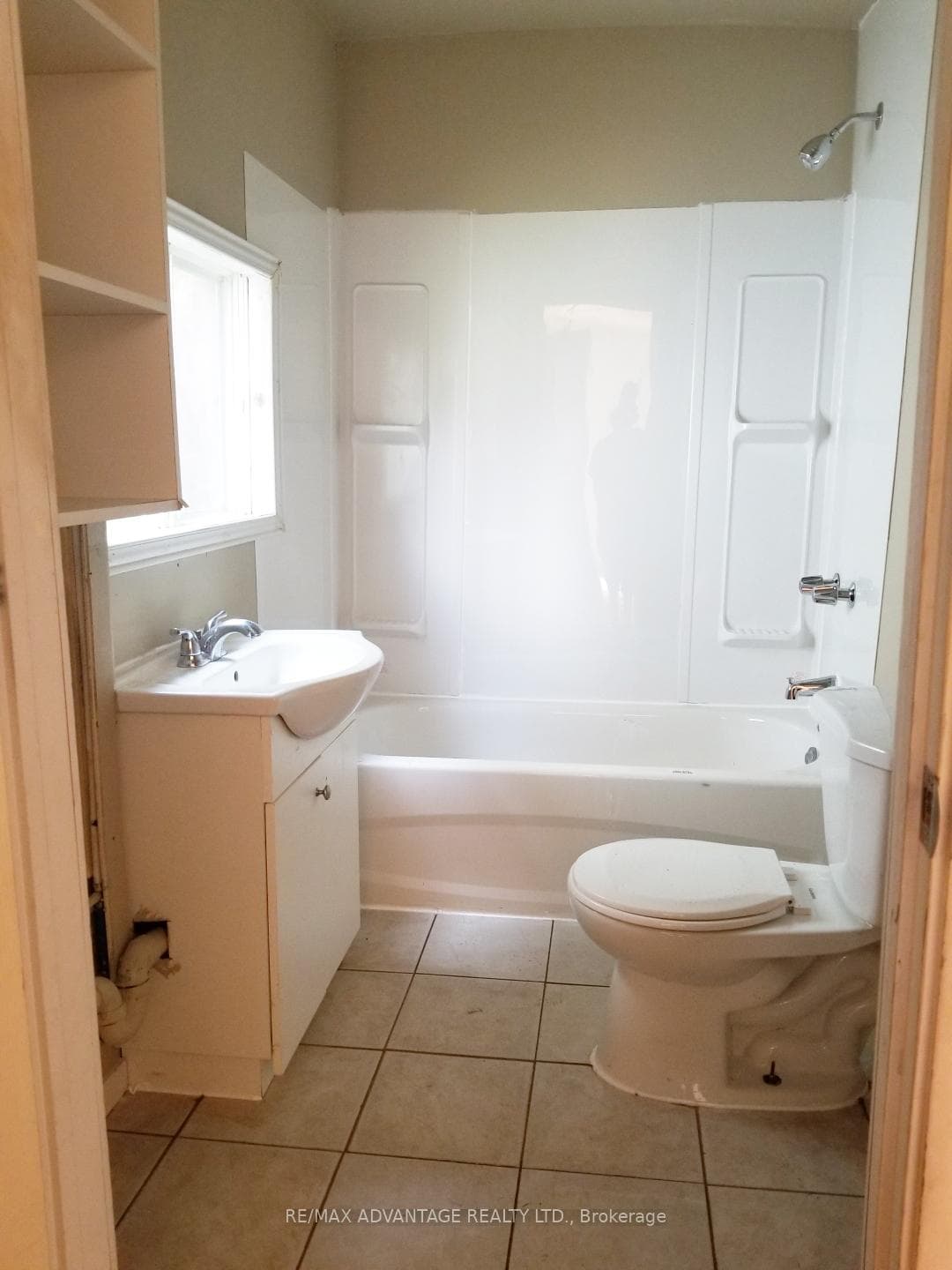 1594 Lakeshore Drive photo 17
