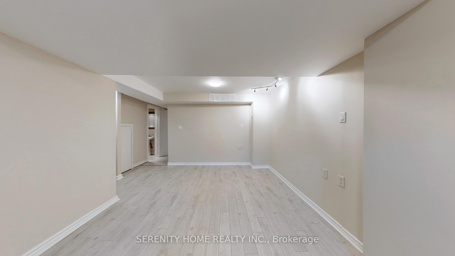 864 Bethany Crescent photo 30