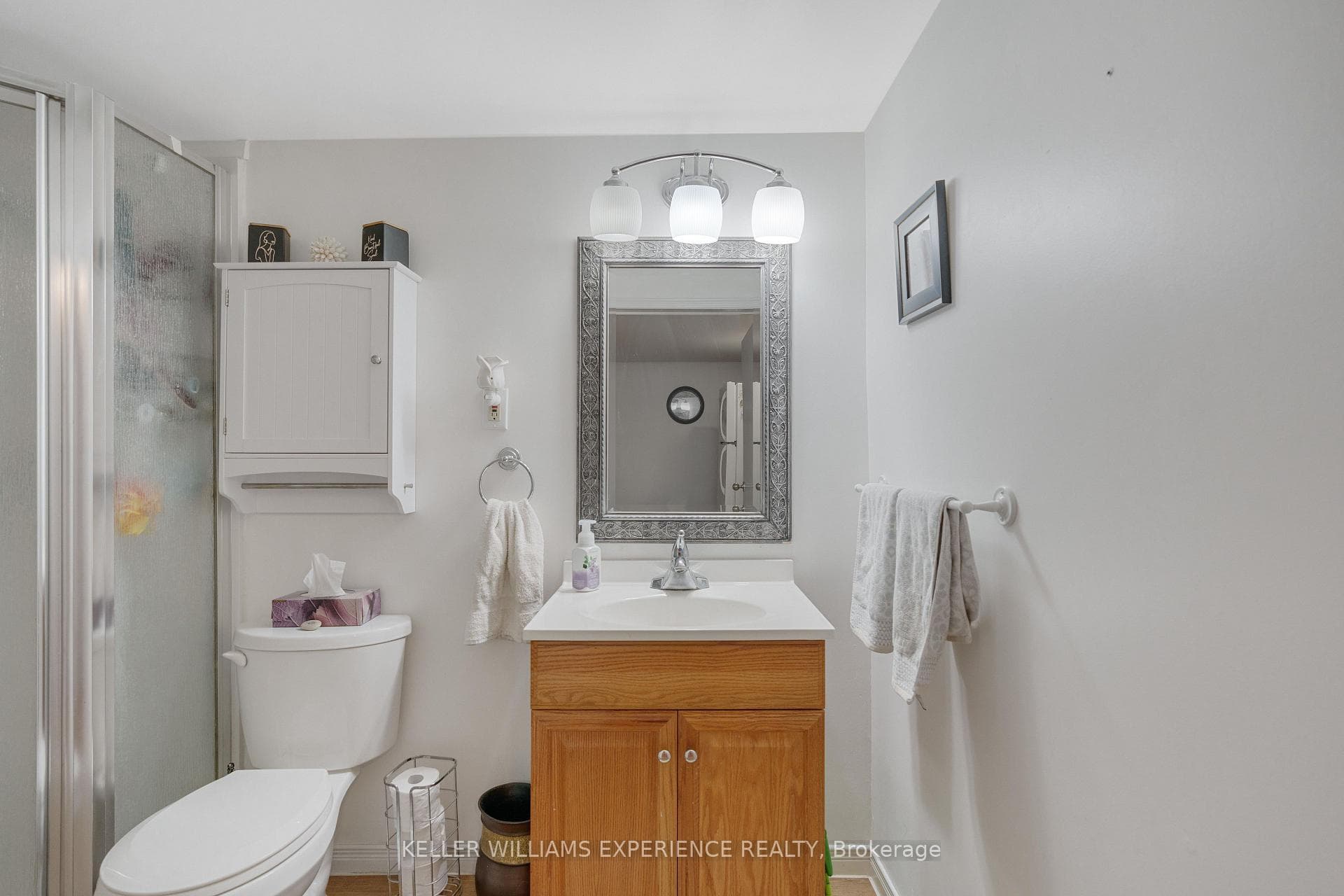 30 Alexander Avenue photo 33