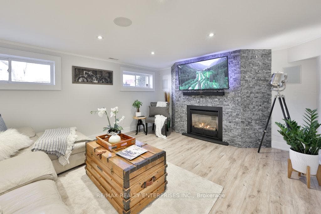 1214 Nottingham Avenue photo 24