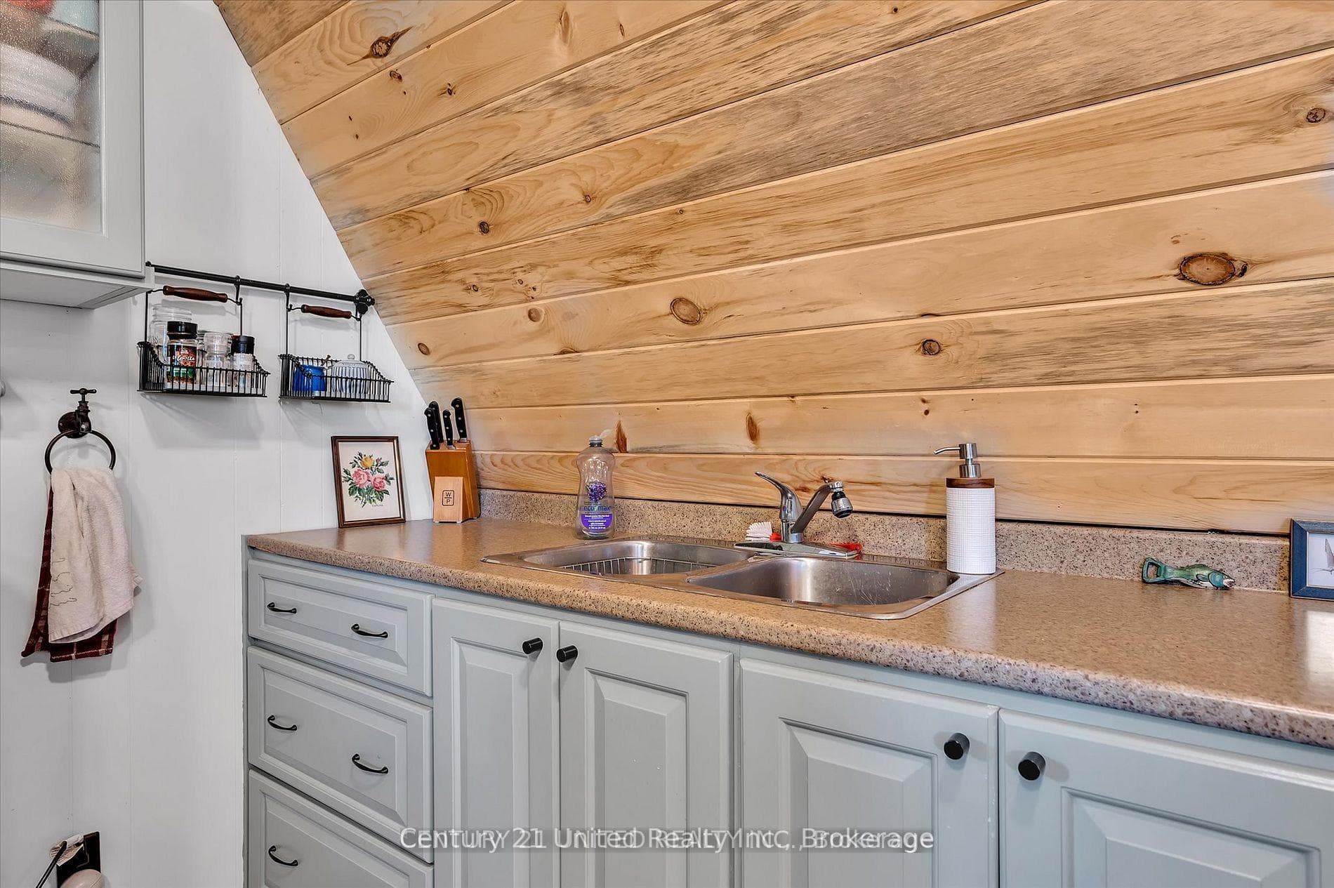 168 Christie Lane photo 21