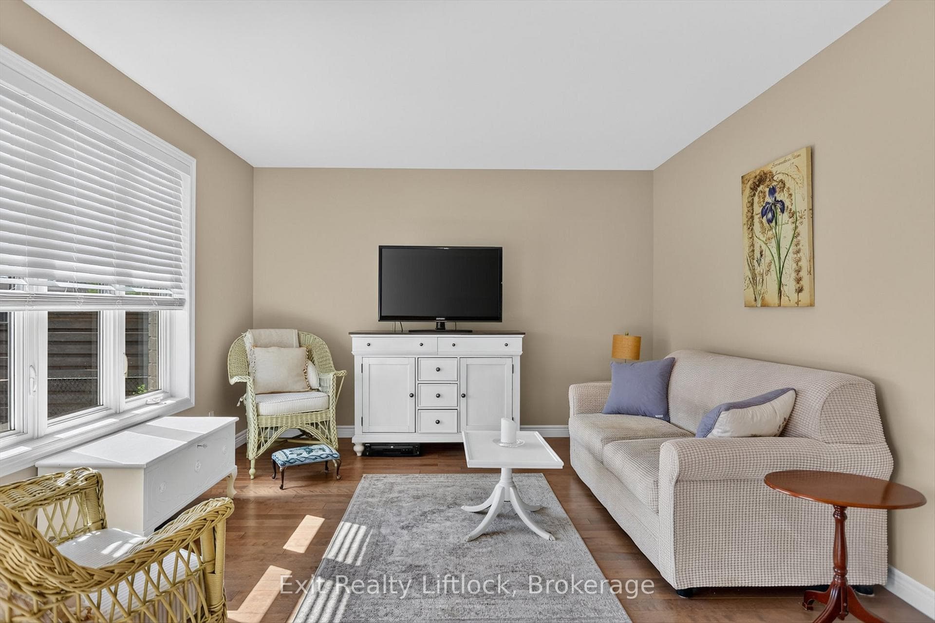 16 Noah Lane photo 16