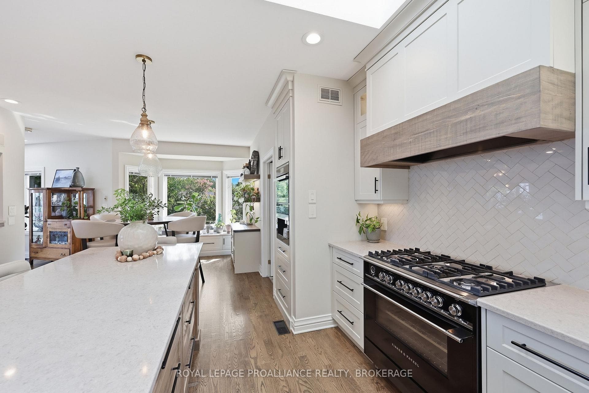 31 Leavis Shores N/A photo 12