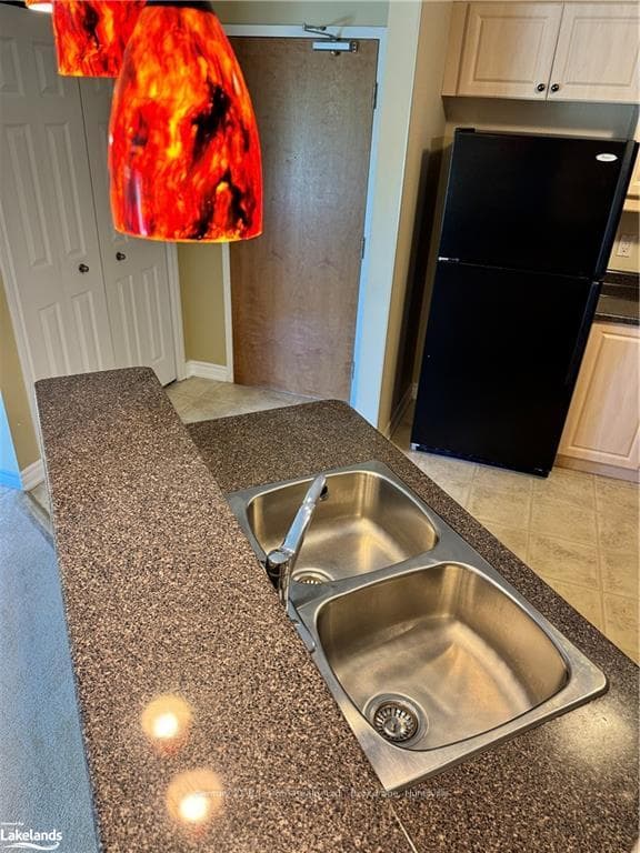 24 DAIRY Lane Unit 302 photo 12