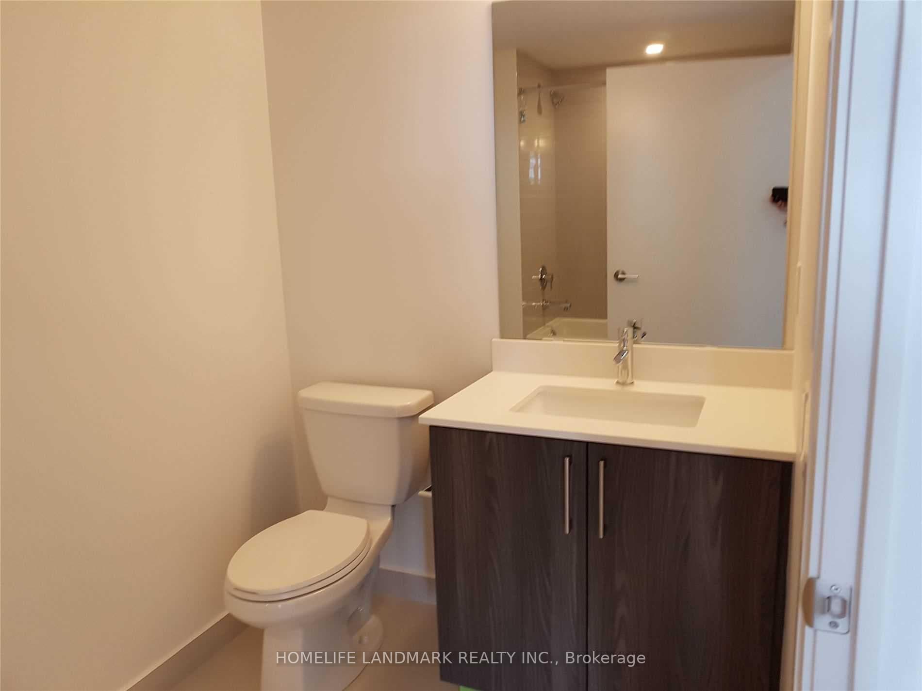 27 Bathurst Street Unit 1410W photo 8