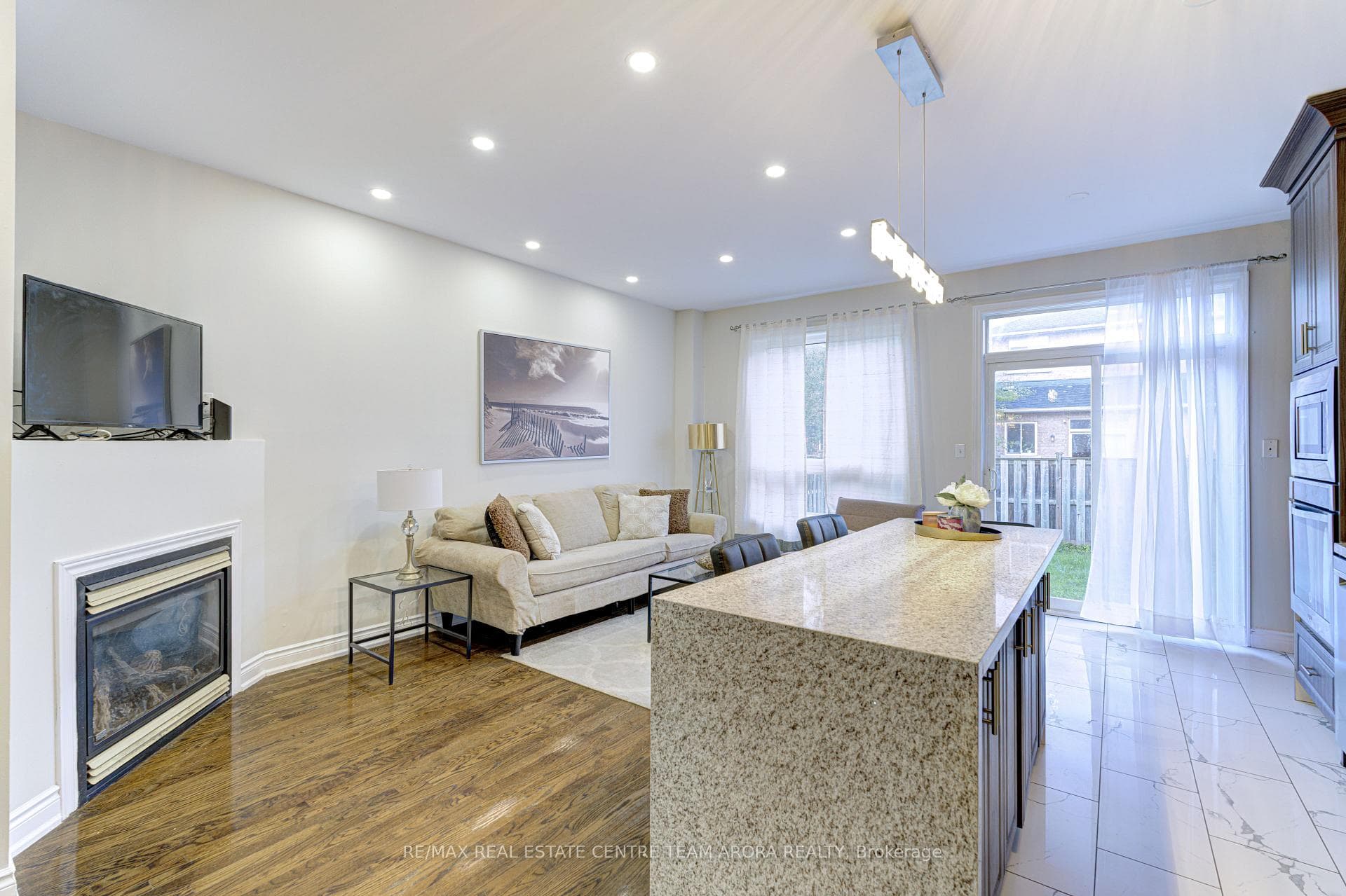 7327 Bread Fruit Lane photo 13