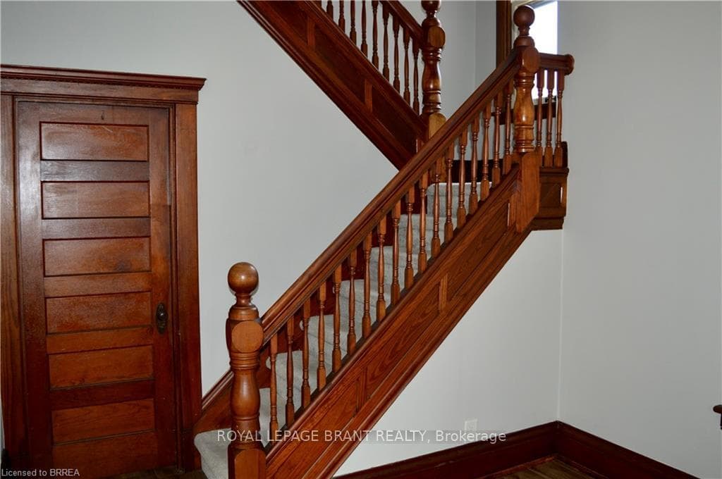 18 Robinson Street photo 9